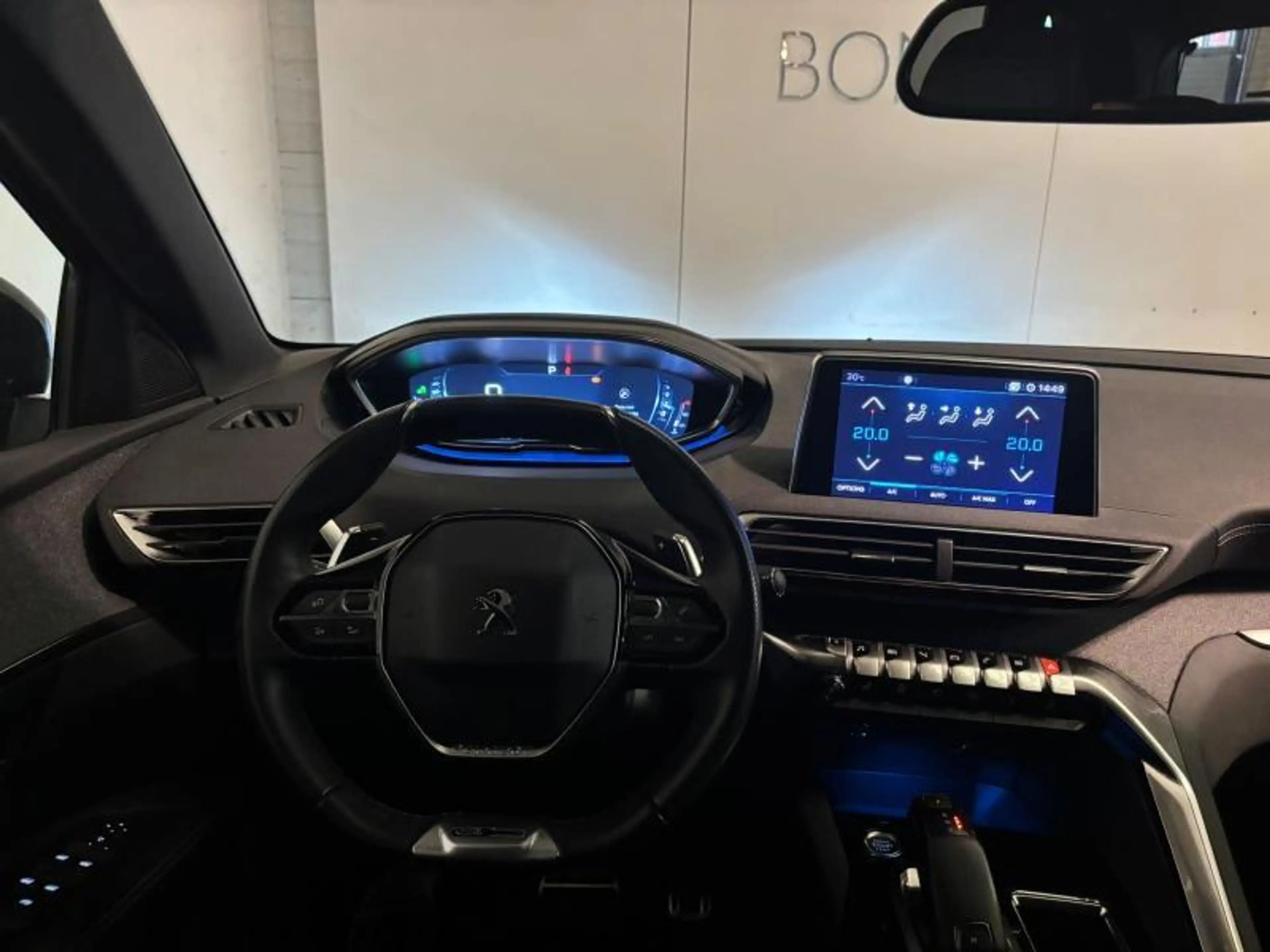 Peugeot 3008 GT Line — photo 10