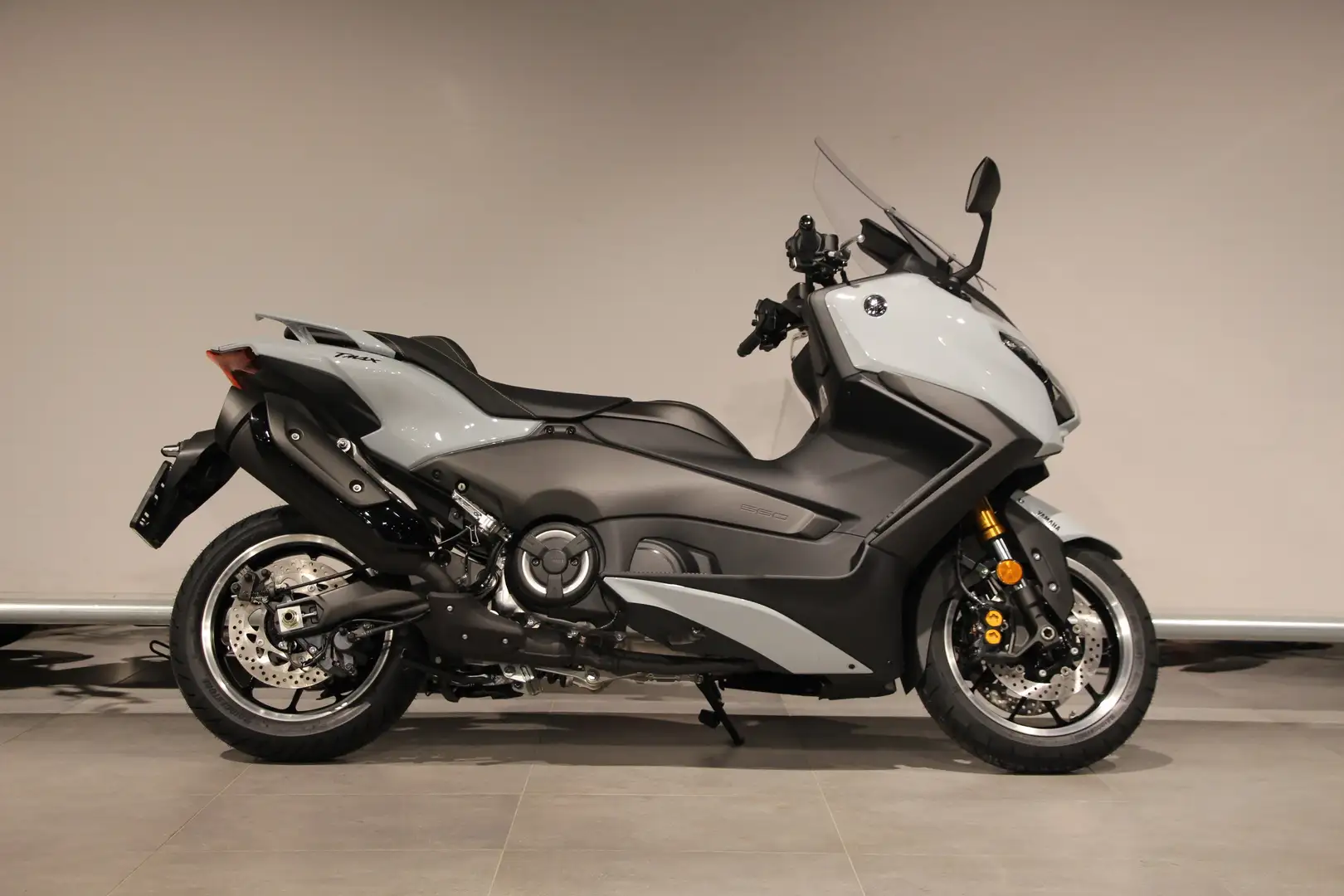 Yamaha TMAX 560 T-MAX TECH MAX Gri - 1