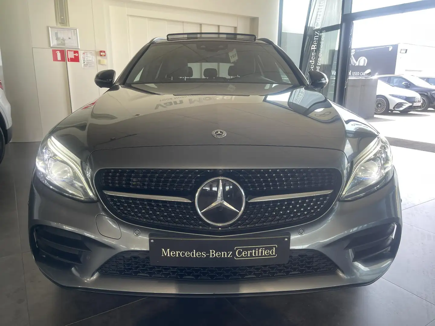 Mercedes-Benz C 300 Break C de AMG LINE - NIGHTPACK - PANO DAK - COMAN Срібний - 2