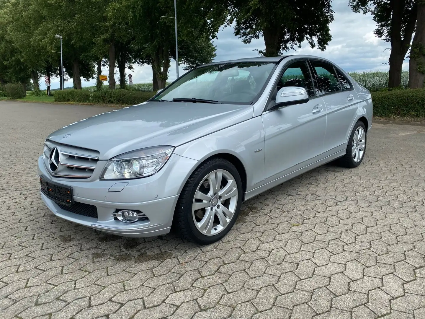 Mercedes-Benz C 180 Kompressor Avantgarde NUR 30Tkm 1.Hd W204 Argent - 1