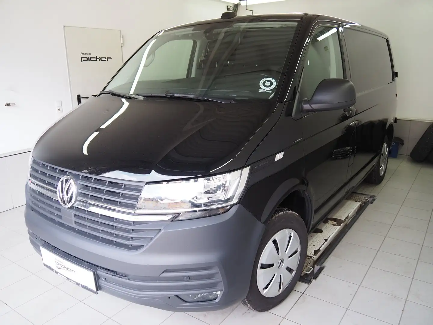 Volkswagen T6.1 Transporter VW Transporter T6.1 Kastenwagen TDI 4MOTION Schwarz - 1