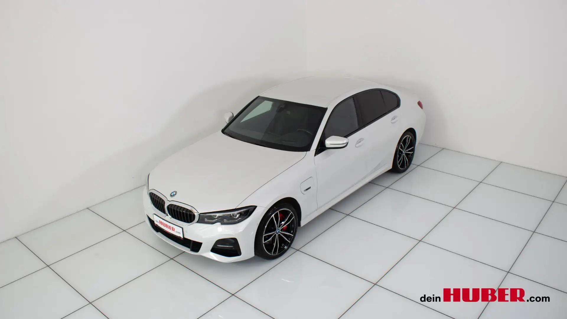 BMW 330 330e xDrive Weiß - 2