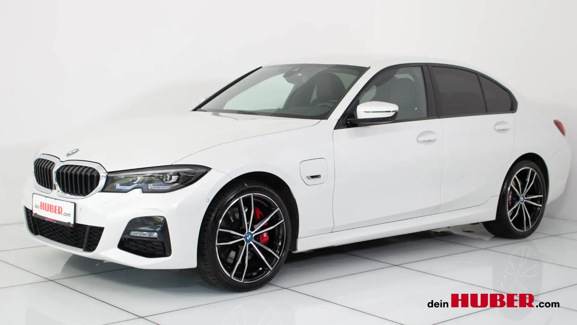 BMW 330 330e xDrive Weiß - 1