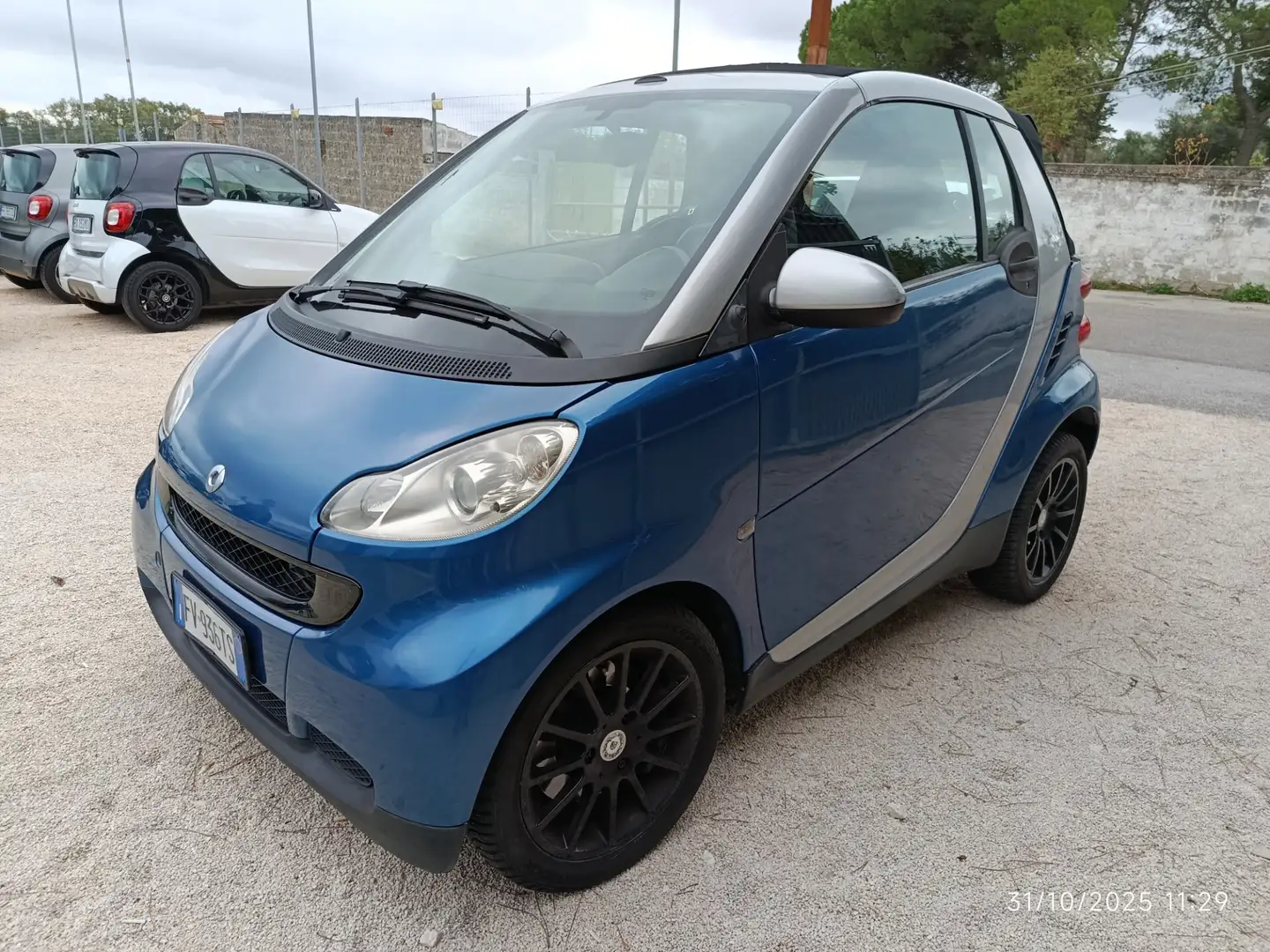 smart forTwo fortwo 1000 52 kW MHD cabrio pure Blu/Azzurro - 2