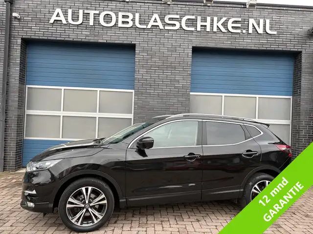 Nissan Qashqai 1.2 N- connecta 18", panodak, trekhaak