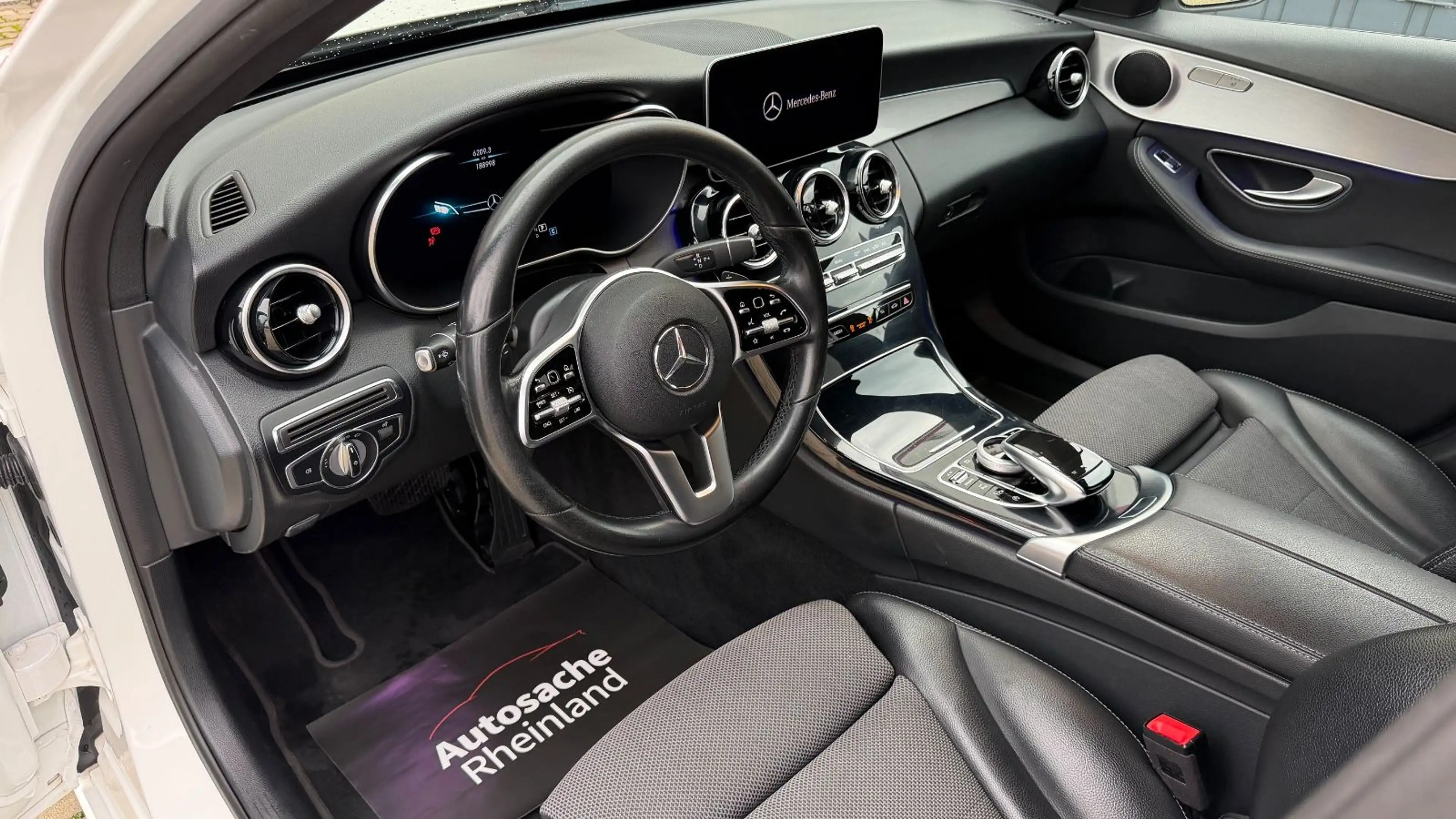 Mercedes-Benz C 220 d T AMG*2.Hd*Multibeam*Virtual*Garantie* — photo 7