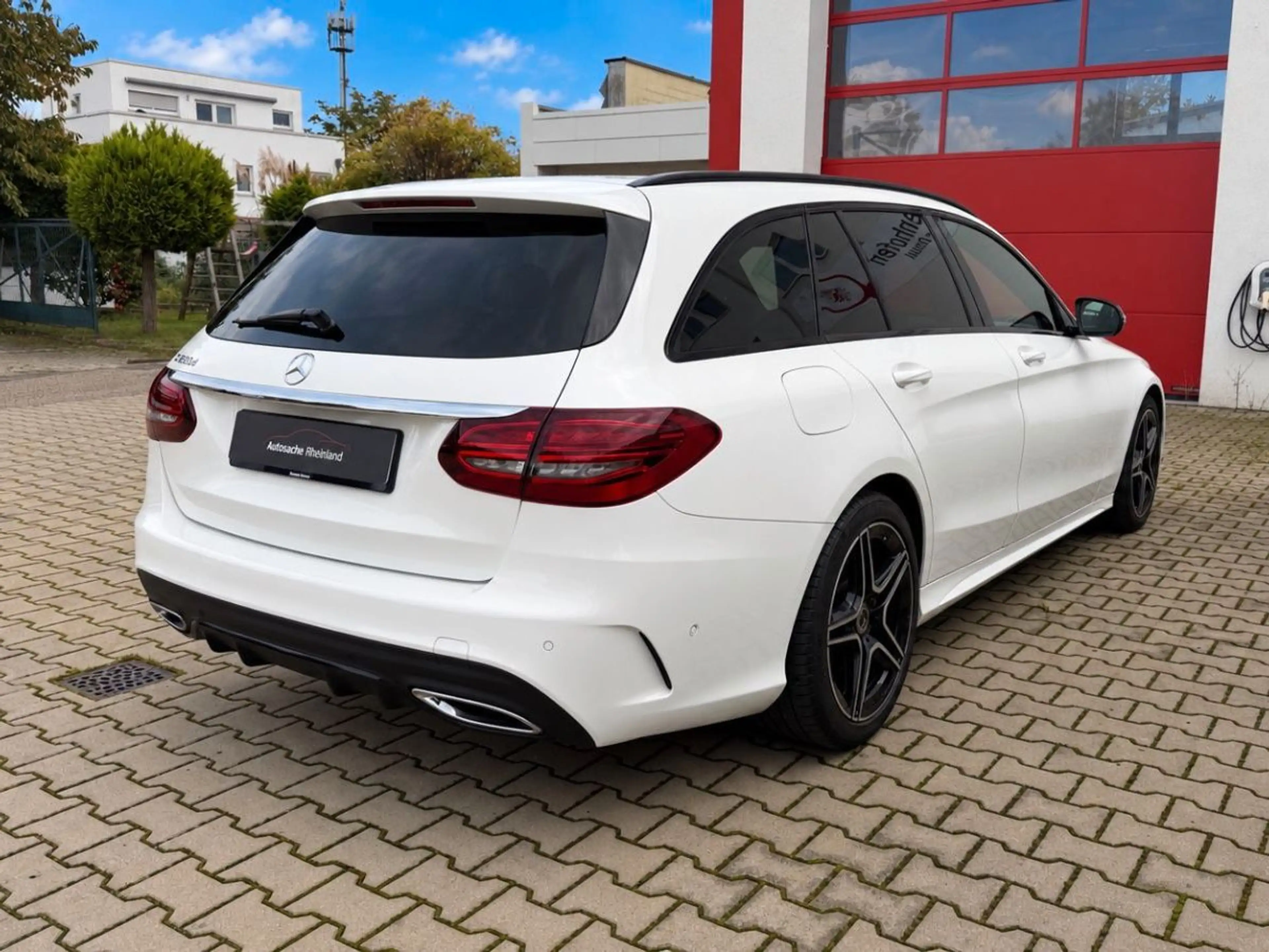 Mercedes-Benz C 220 d T AMG*2.Hd*Multibeam*Virtual*Garantie* — photo 6