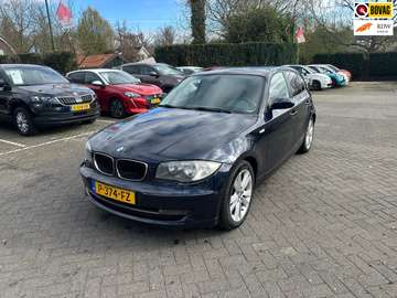 1-serie 118i Business Line 182.000 km