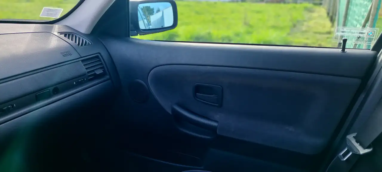 BMW 320i, foto 9