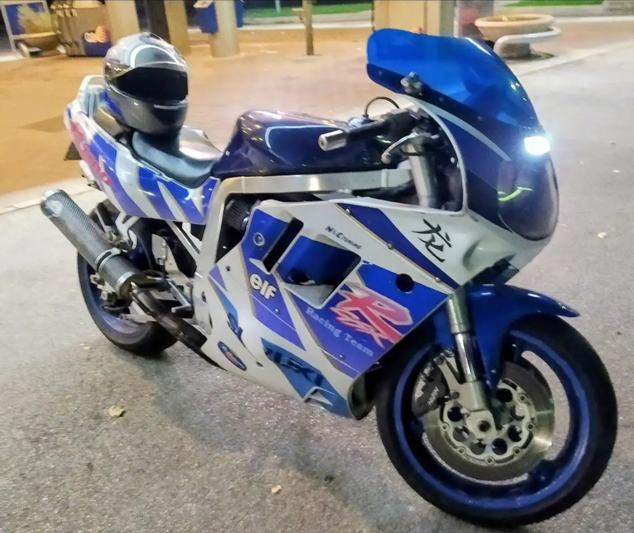 Suzuki GSX-R 1100 - 1