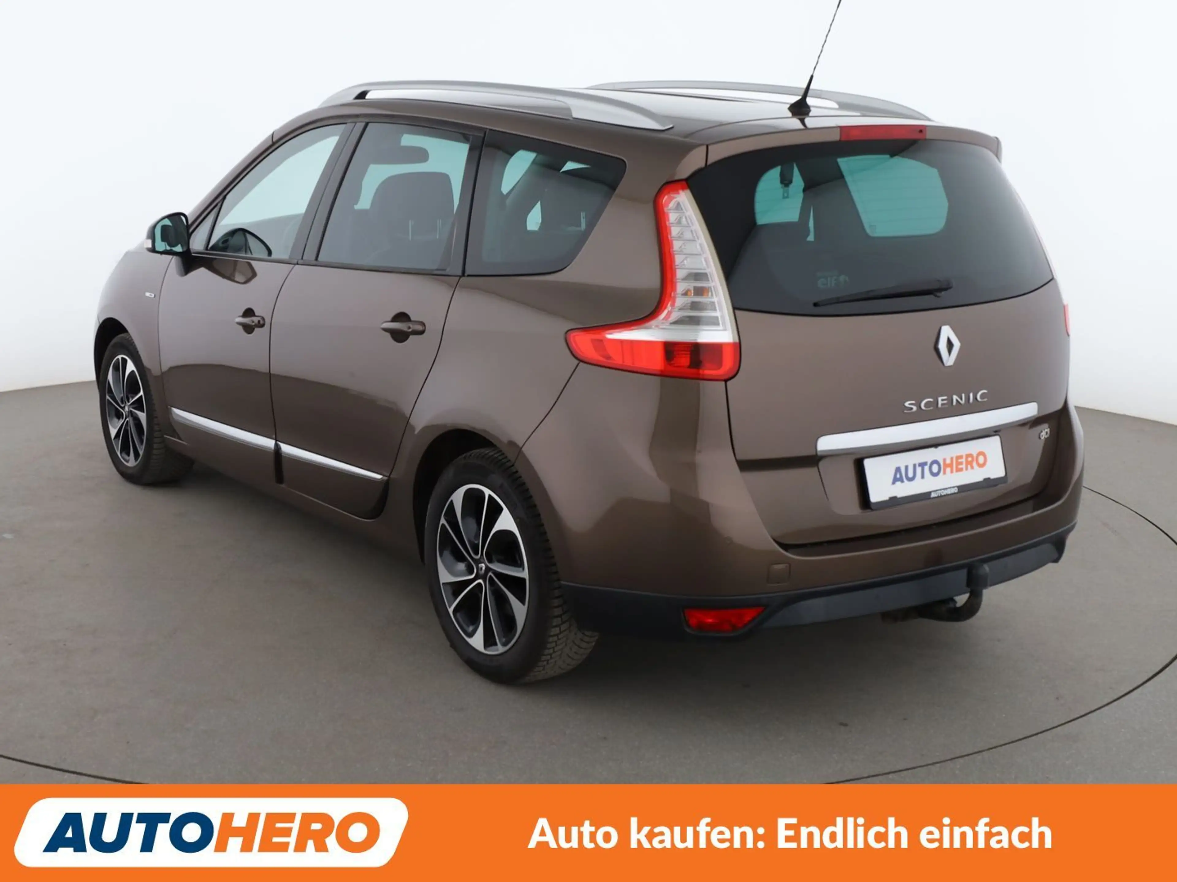 Renault Grand Scenic 2.0 dCi BOSE Edition *NAV*TEMPO*CAM*PDC*SHZ*AHK* — photo 4
