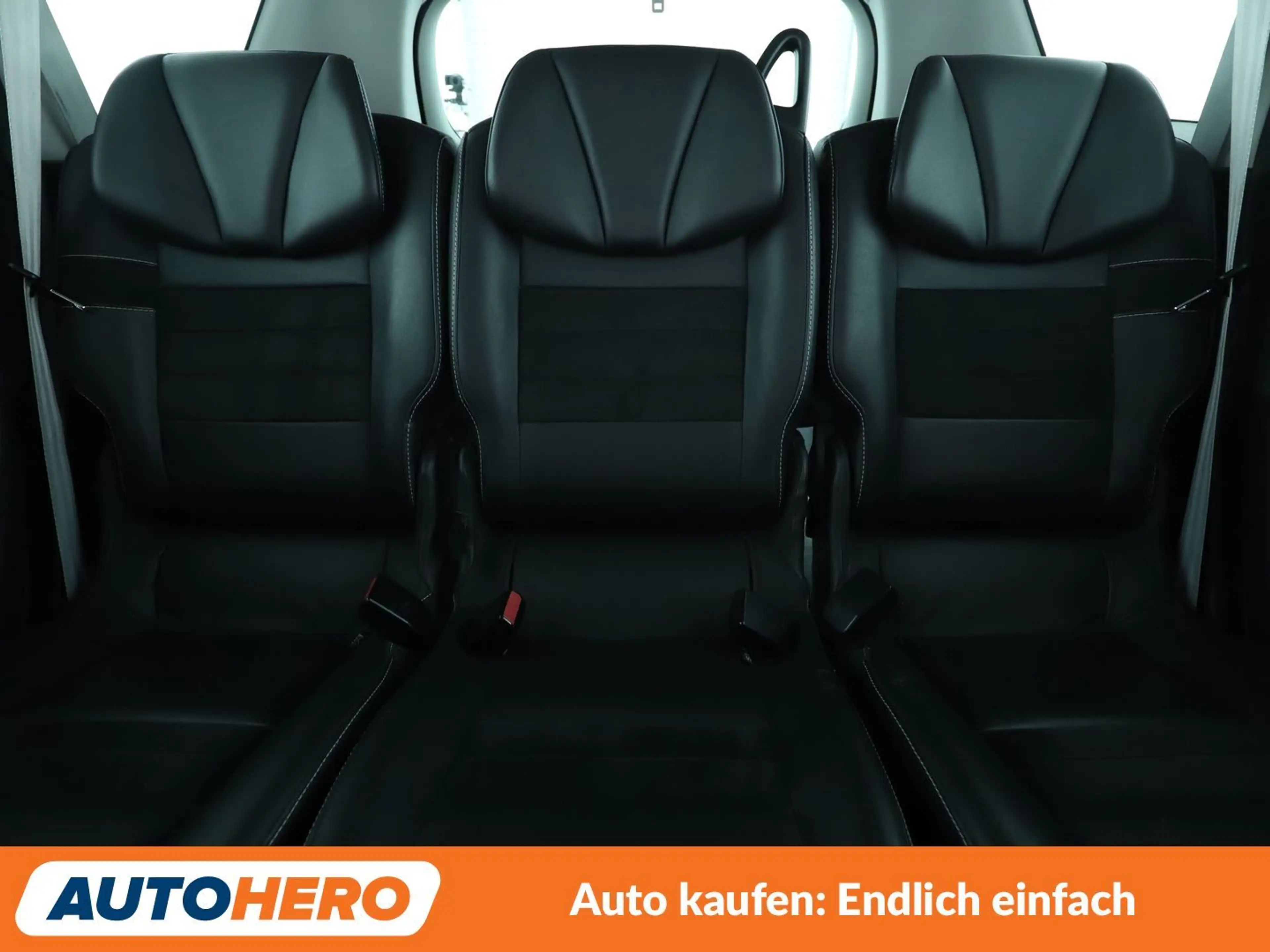Renault Grand Scenic 2.0 dCi BOSE Edition *NAV*TEMPO*CAM*PDC*SHZ*AHK* — photo 15