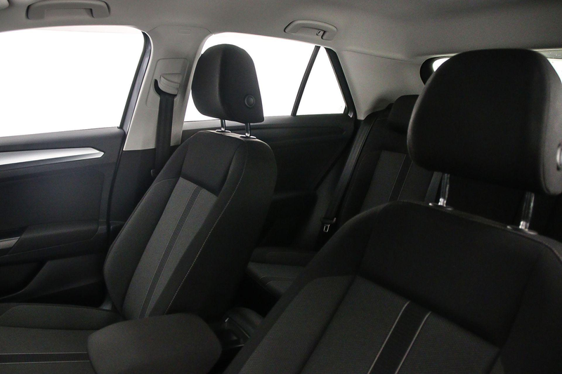 Volkswagen T-Roc Life Edition 1.0 TSI 115pk Adaptive cruise control — photo 4