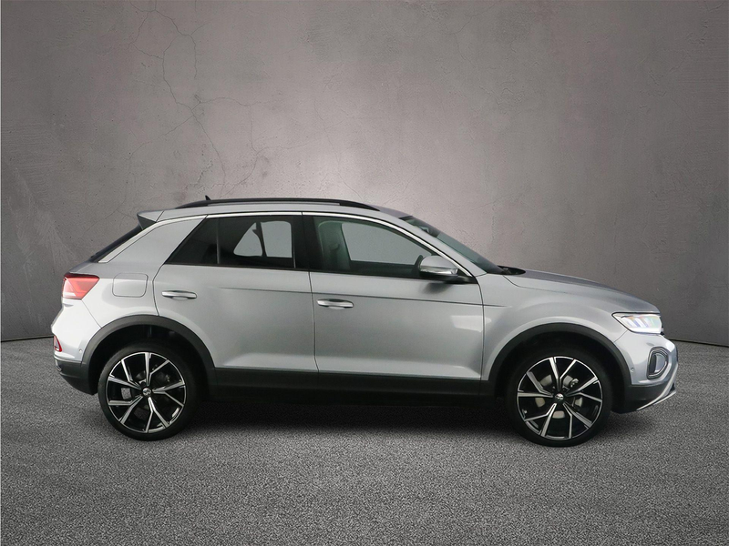 Volkswagen T-Roc Life Edition 1.0 TSI 115pk Adaptive cruise control — photo 8