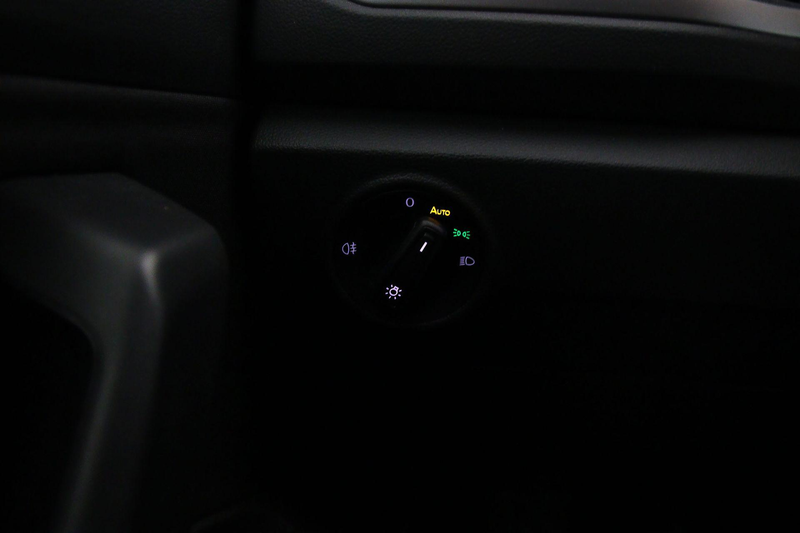 Volkswagen T-Roc Life Edition 1.0 TSI 115pk Adaptive cruise control — photo 12