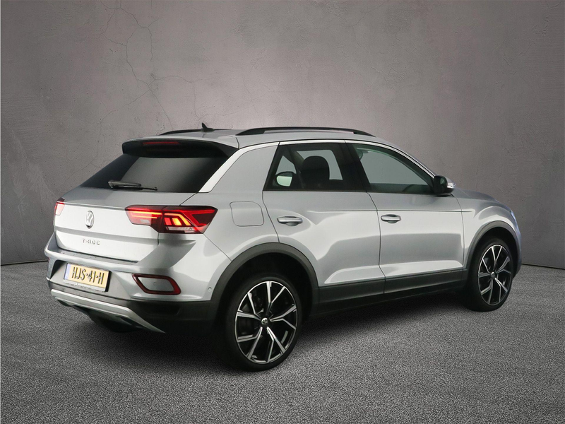 Volkswagen T-Roc Life Edition 1.0 TSI 115pk Adaptive cruise control — photo 7