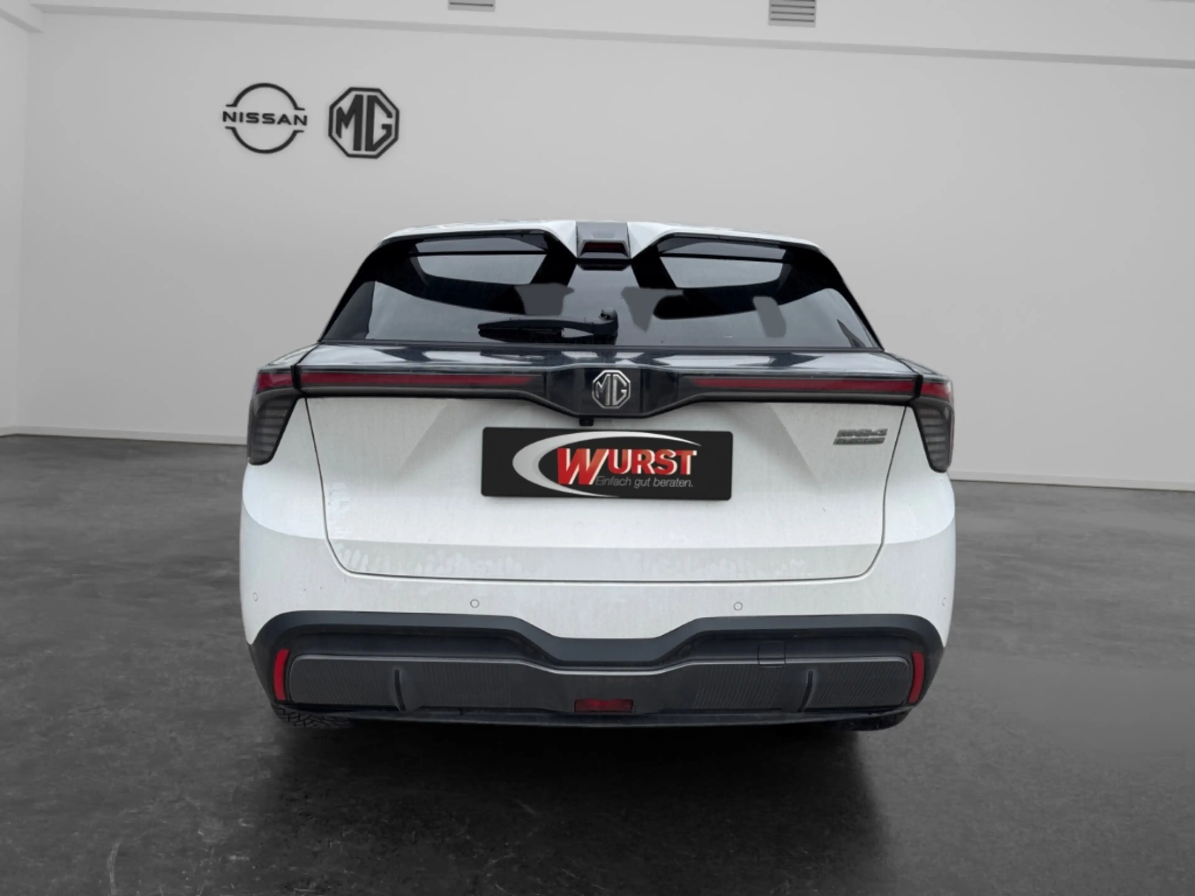 MG MG4 Luxury 49kWh Rundumsichtkameras Navi Sitzheizung L — photo 4