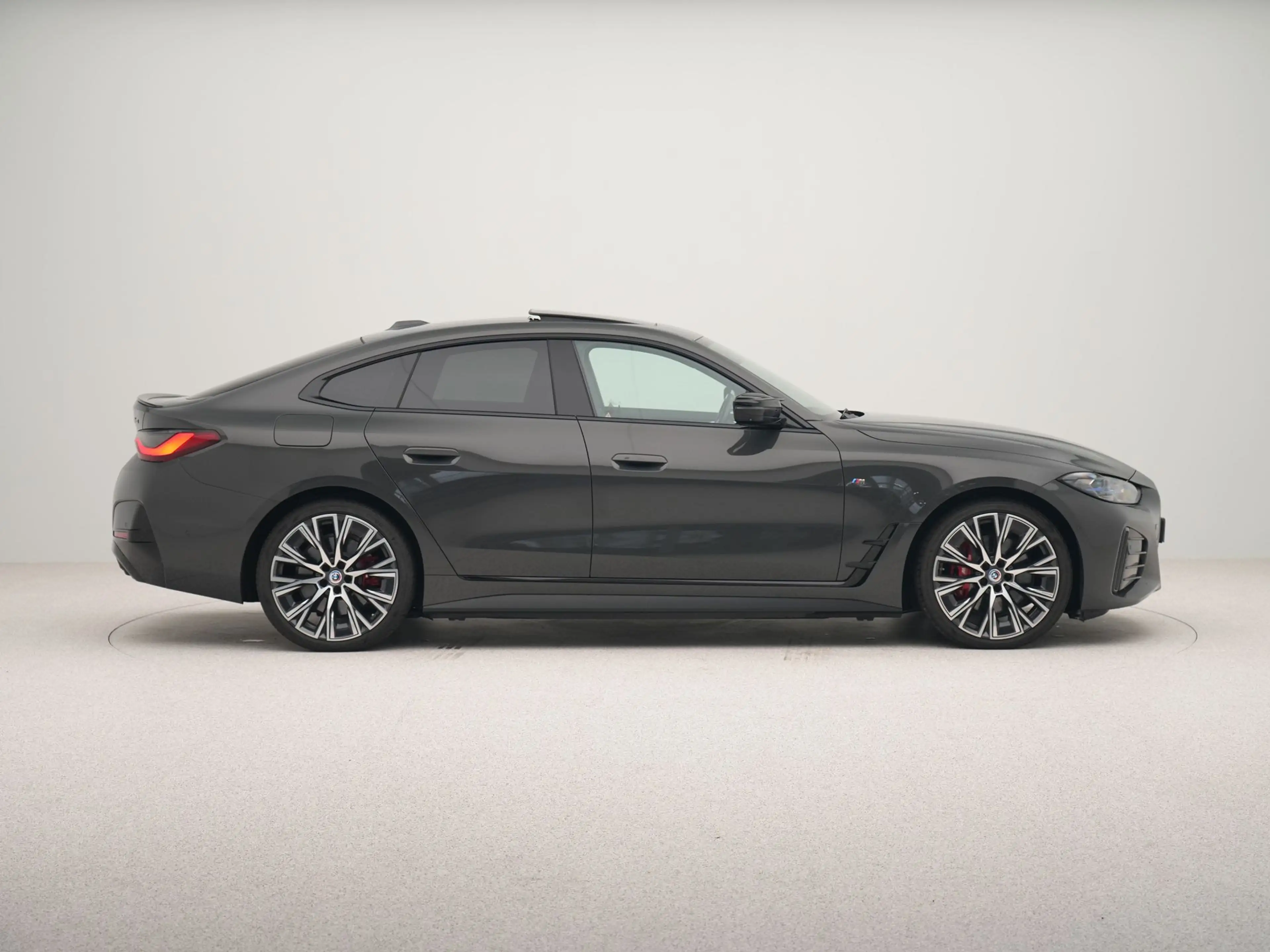 BMW i4 M50 High Executive 84 kWh SoH 97% — photo 7