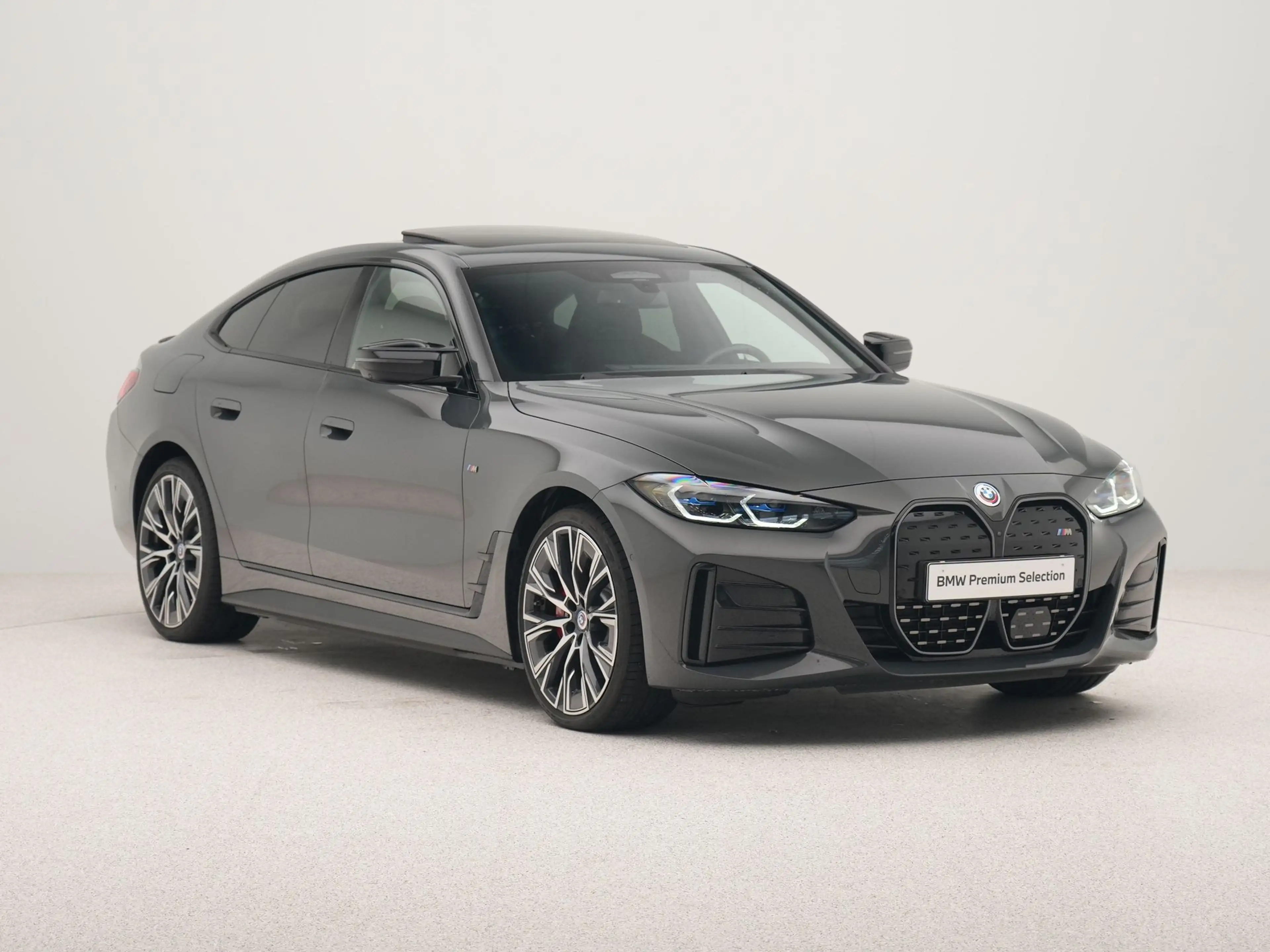 BMW i4 M50 High Executive 84 kWh SoH 97% — photo 6