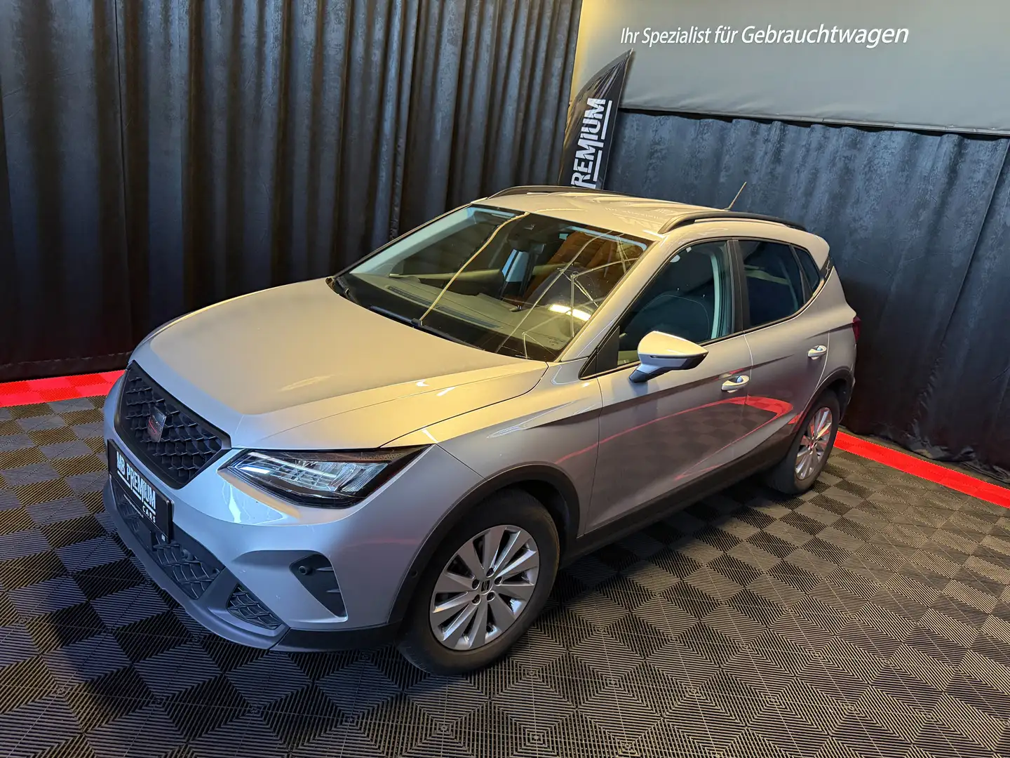 SEAT Arona Arona Eco TSI Style DSG Style Grau - 1