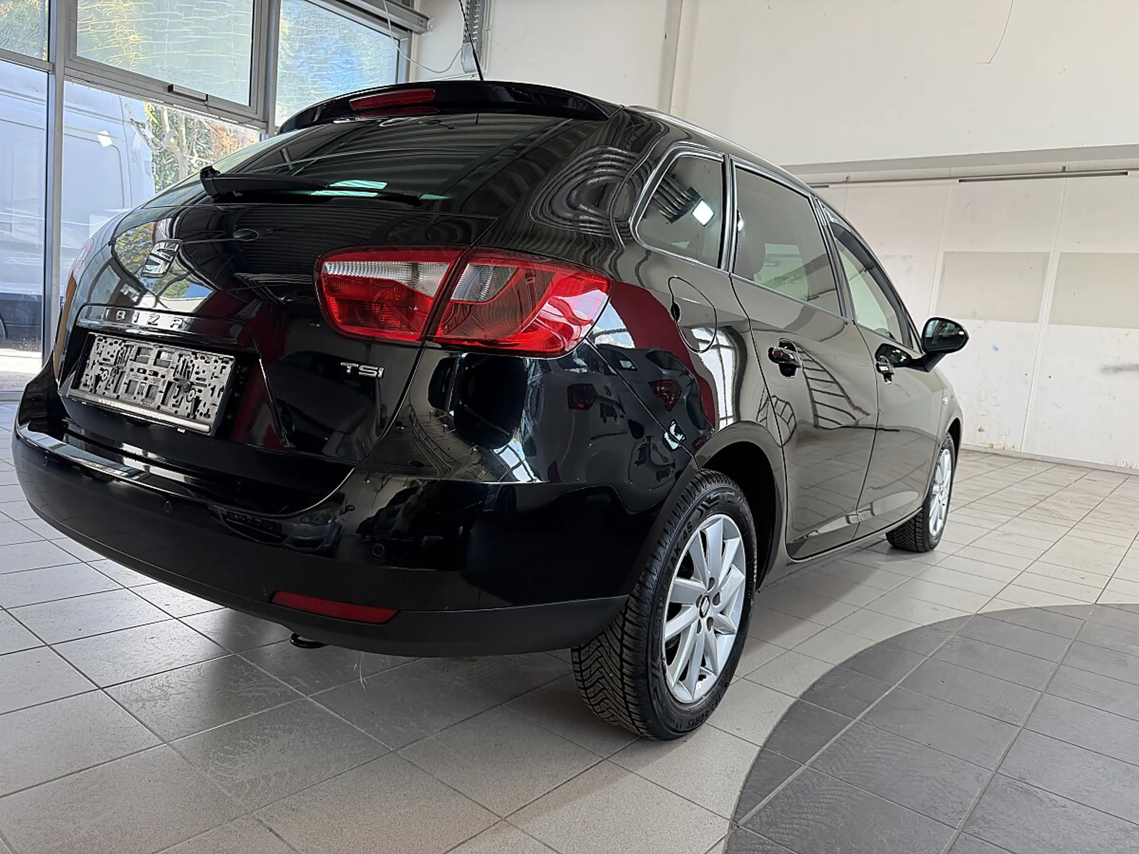 SEAT Ibiza ST Chili&Style 1,2 TSI 4 Zylinder — photo 11