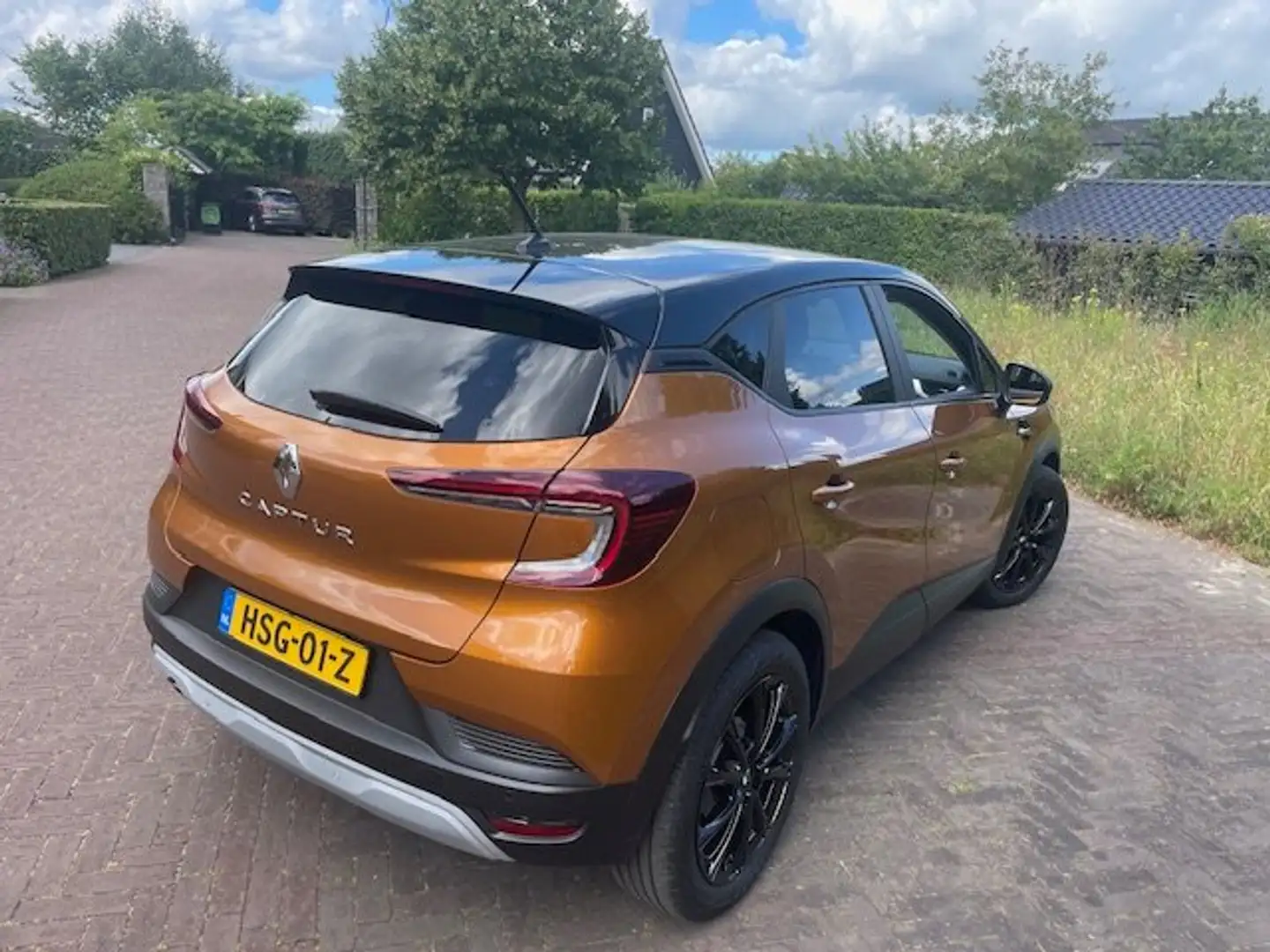 Renault Captur 1.0 Tce (90) Limited (Atacama Orange) 18 inch top Oranje - 2