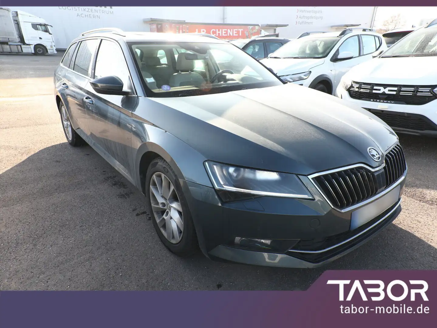 Skoda Superb Combi 1.5 TSI 150 DSG Style Pano Nav ACC Grau - 2