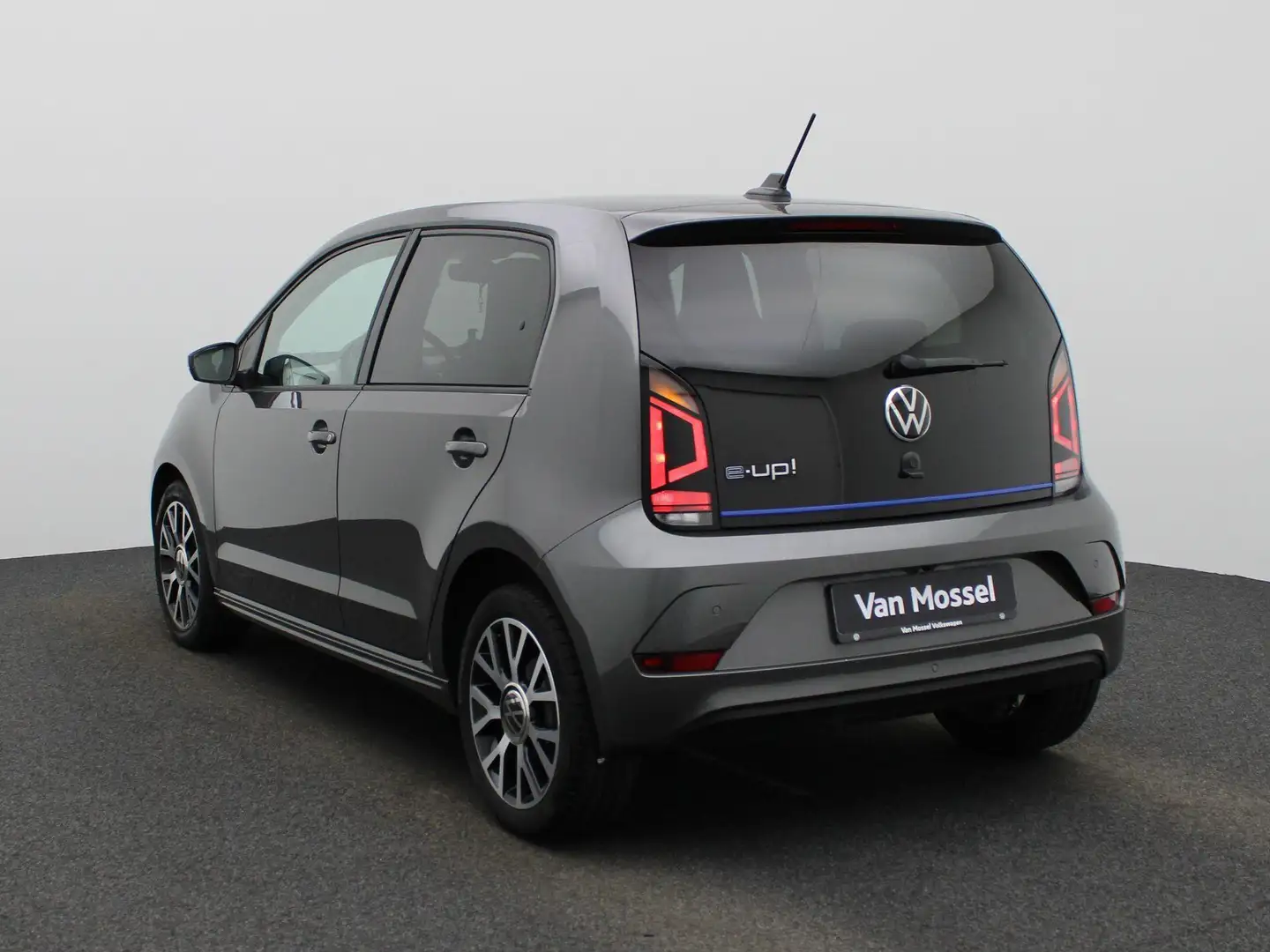 Volkswagen e-up! e-up 83 PK | Automaat | Stoelverwarming | Dealer O Gris - 2