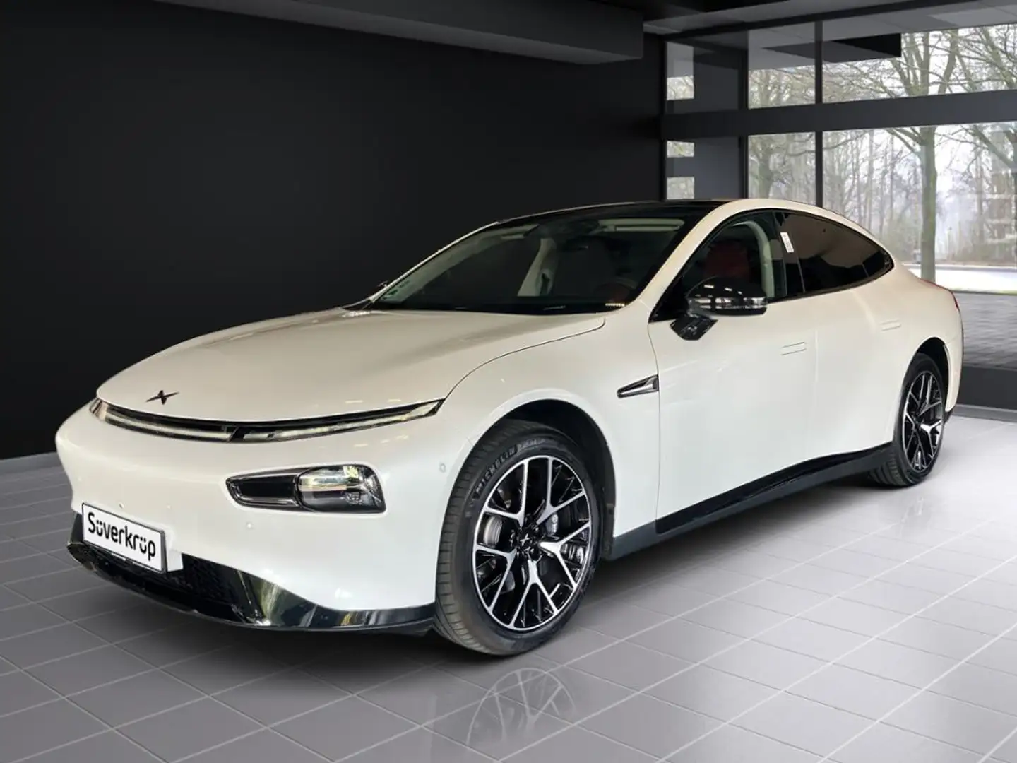 Xpeng P7 AWD Performance 360 DISTR KAMERA PANO SPUR Weiß - 2