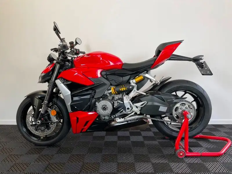Ducati Streetfighter - foto 8