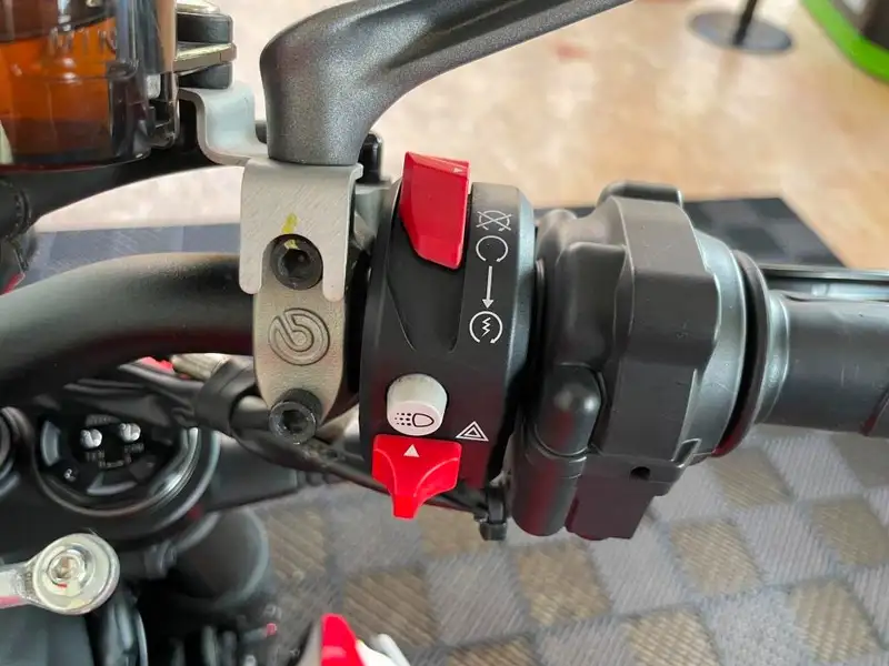 Ducati Streetfighter - foto 7