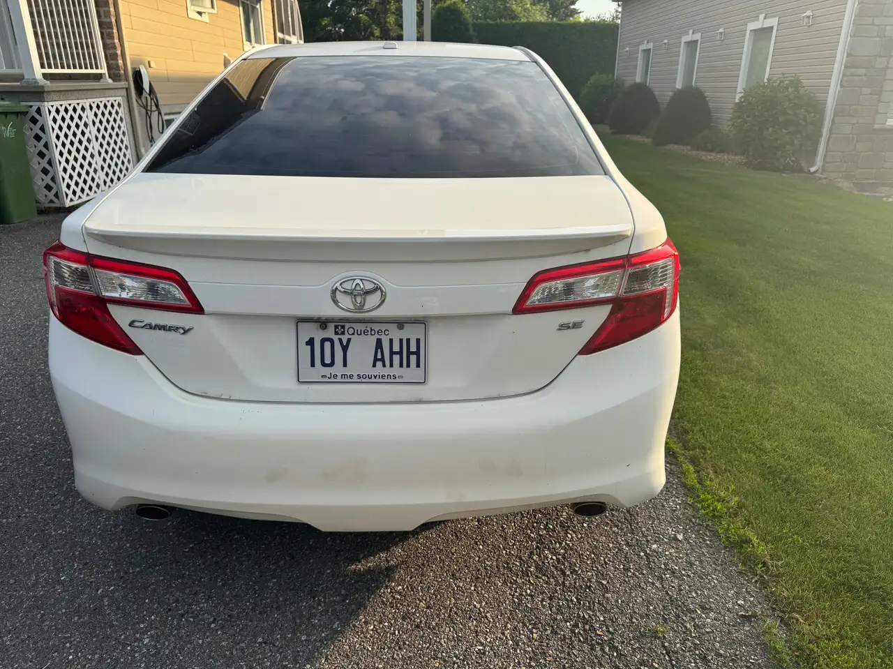 Toyota Camry photo Toyota Camry