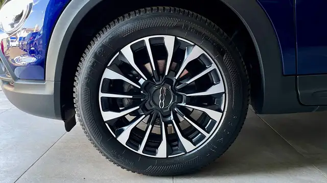 Fiat 500x view 4