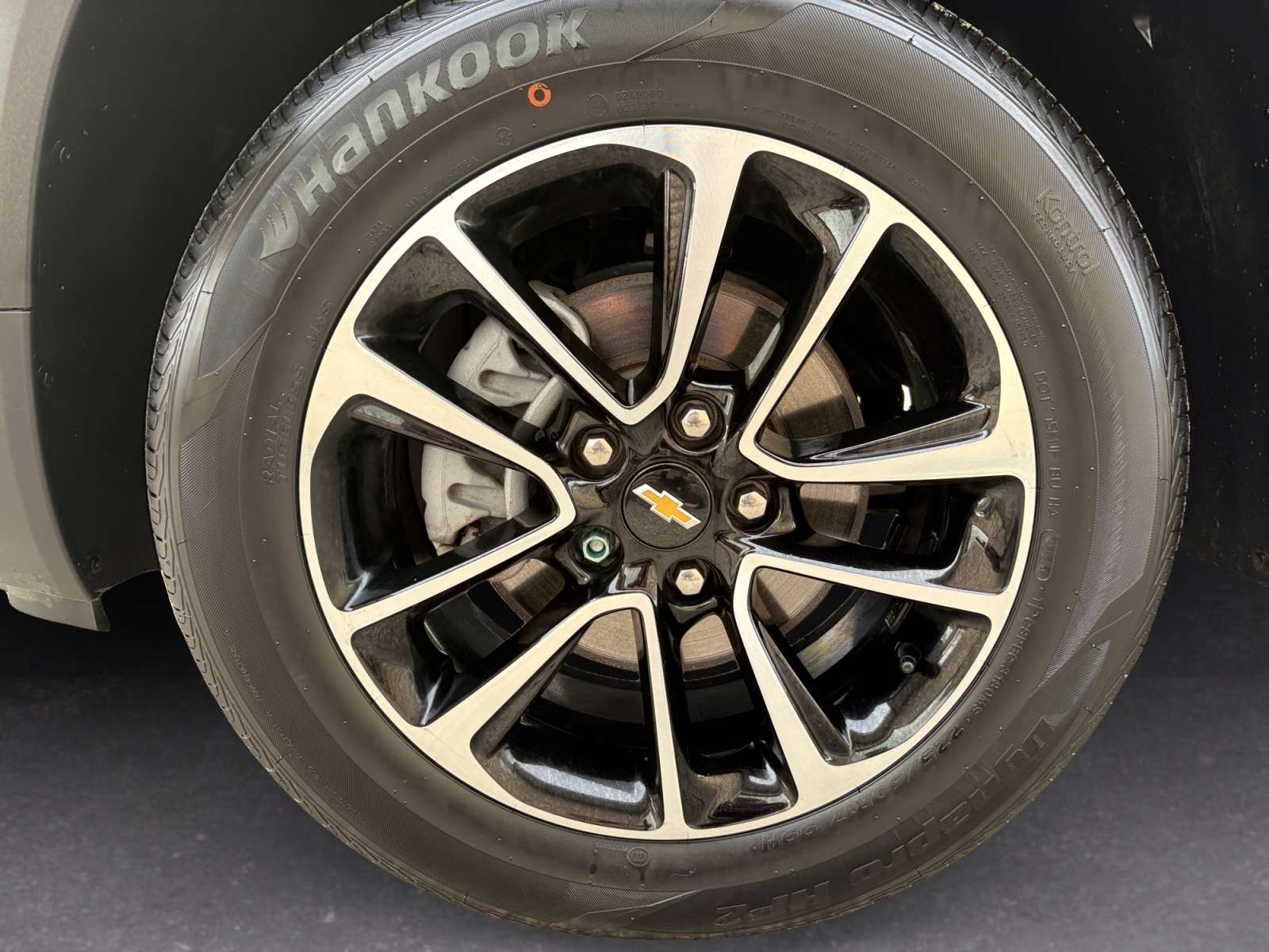 used 2025 Chevrolet TrailBlazer car, priced at $28,896