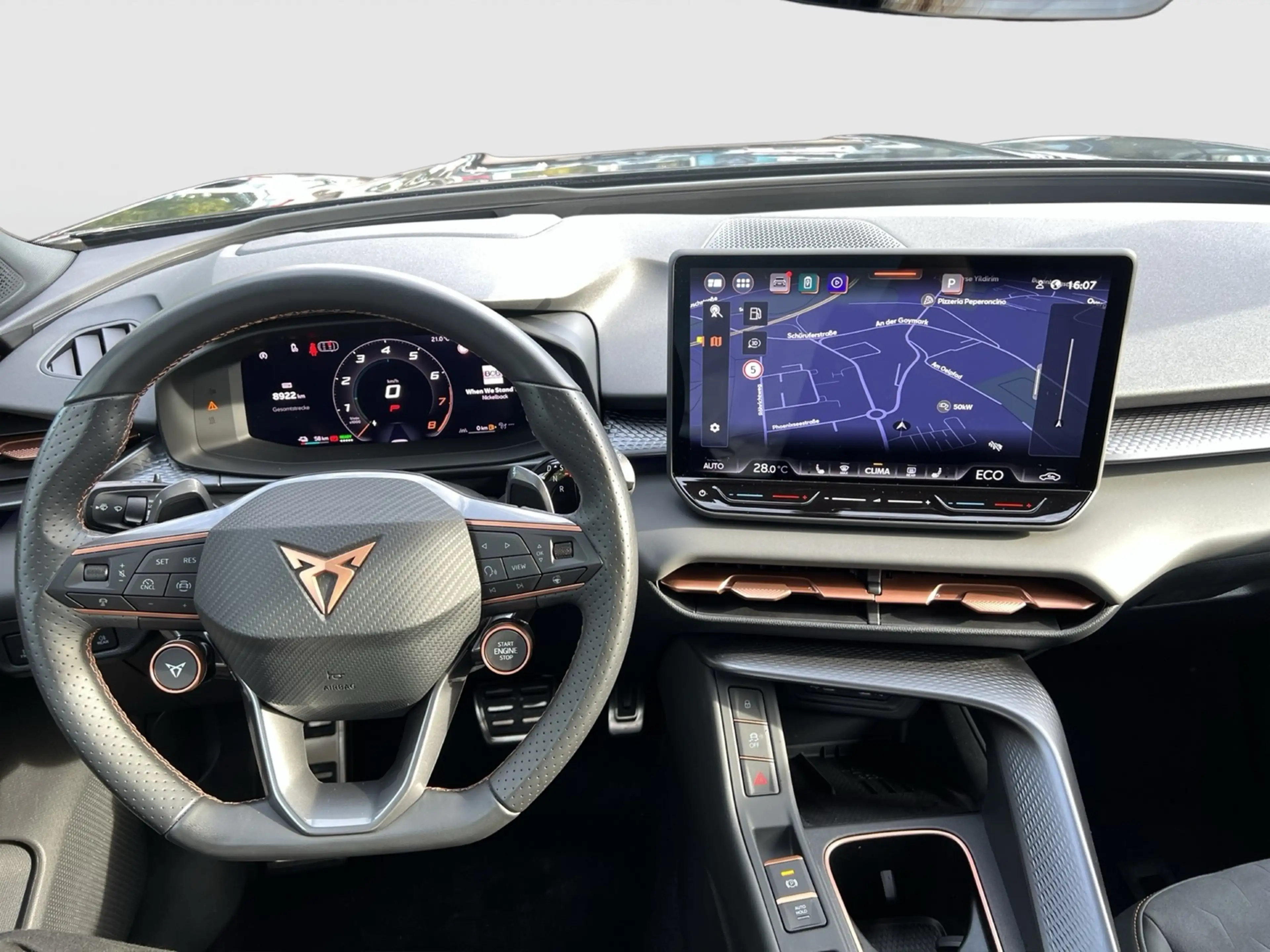 CUPRA Terramar 1.5 HYBRID 360°CAM ACC LM18 HEADUP NAVI — photo 14