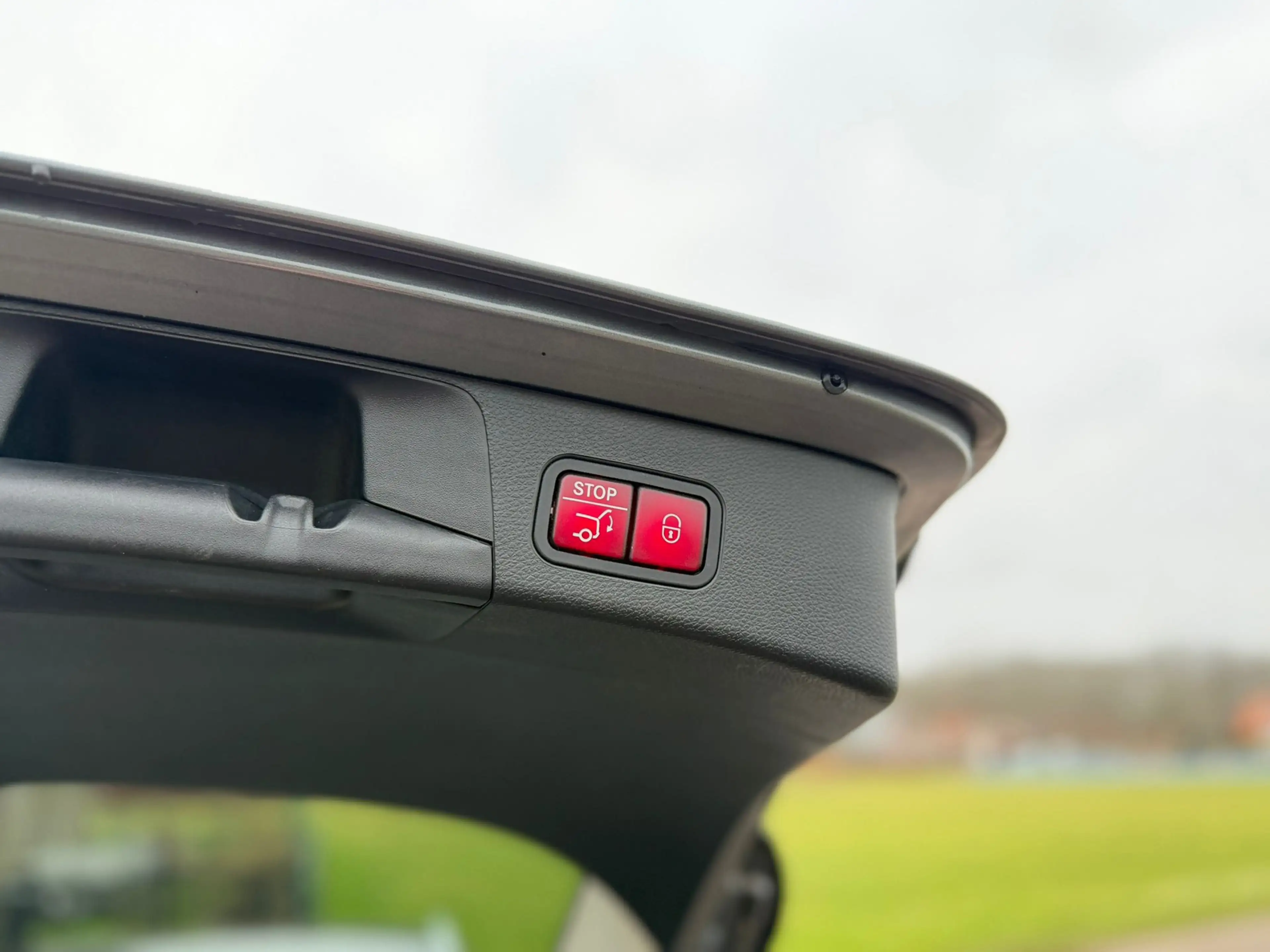 Mercedes-Benz C 350 Estate e Lease Edition Plus 17inch Cruise Control — photo 22
