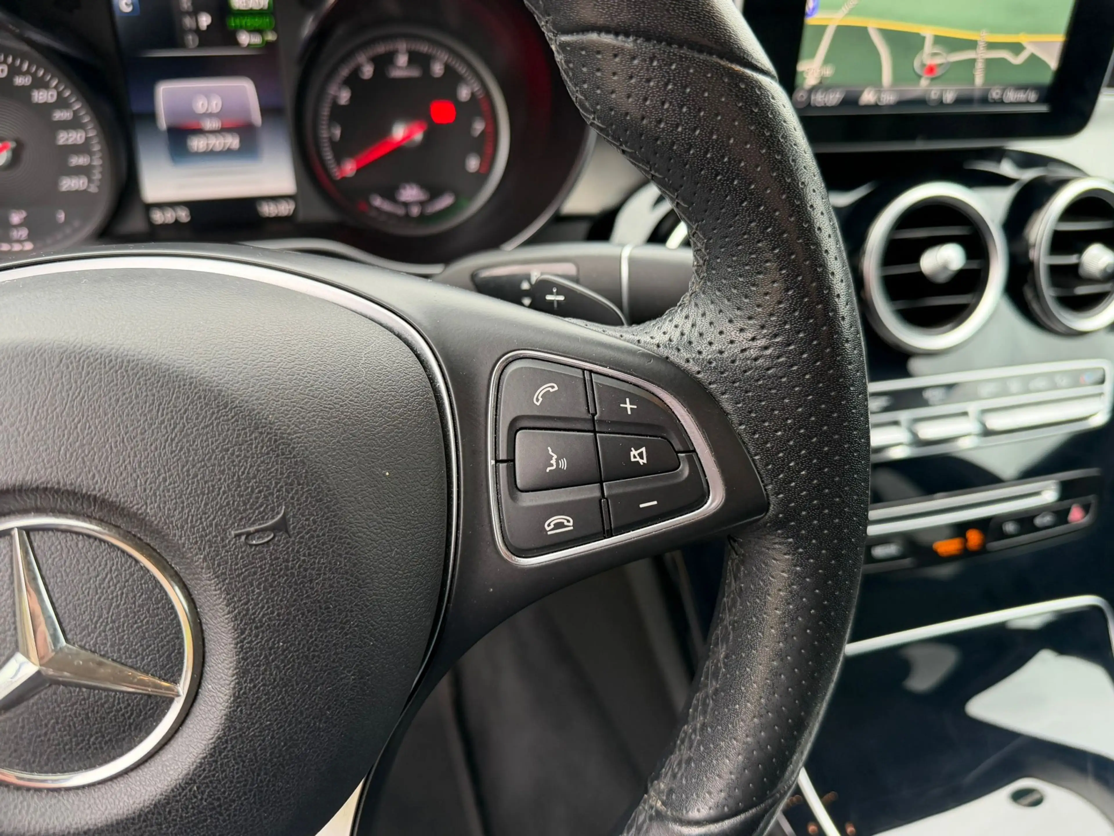 Mercedes-Benz C 350 Estate e Lease Edition Plus 17inch Cruise Control — photo 36