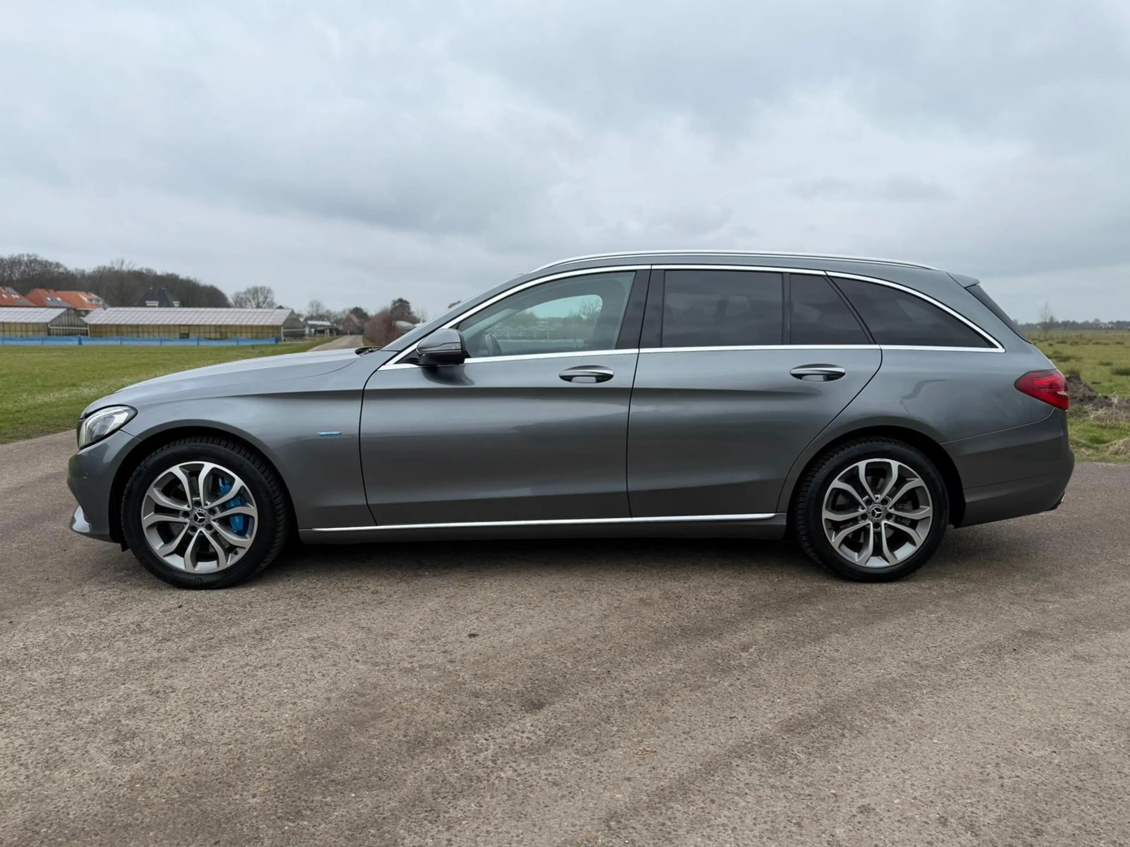 Mercedes-Benz C 350 Estate e Lease Edition Plus 17inch Cruise Control — photo 15