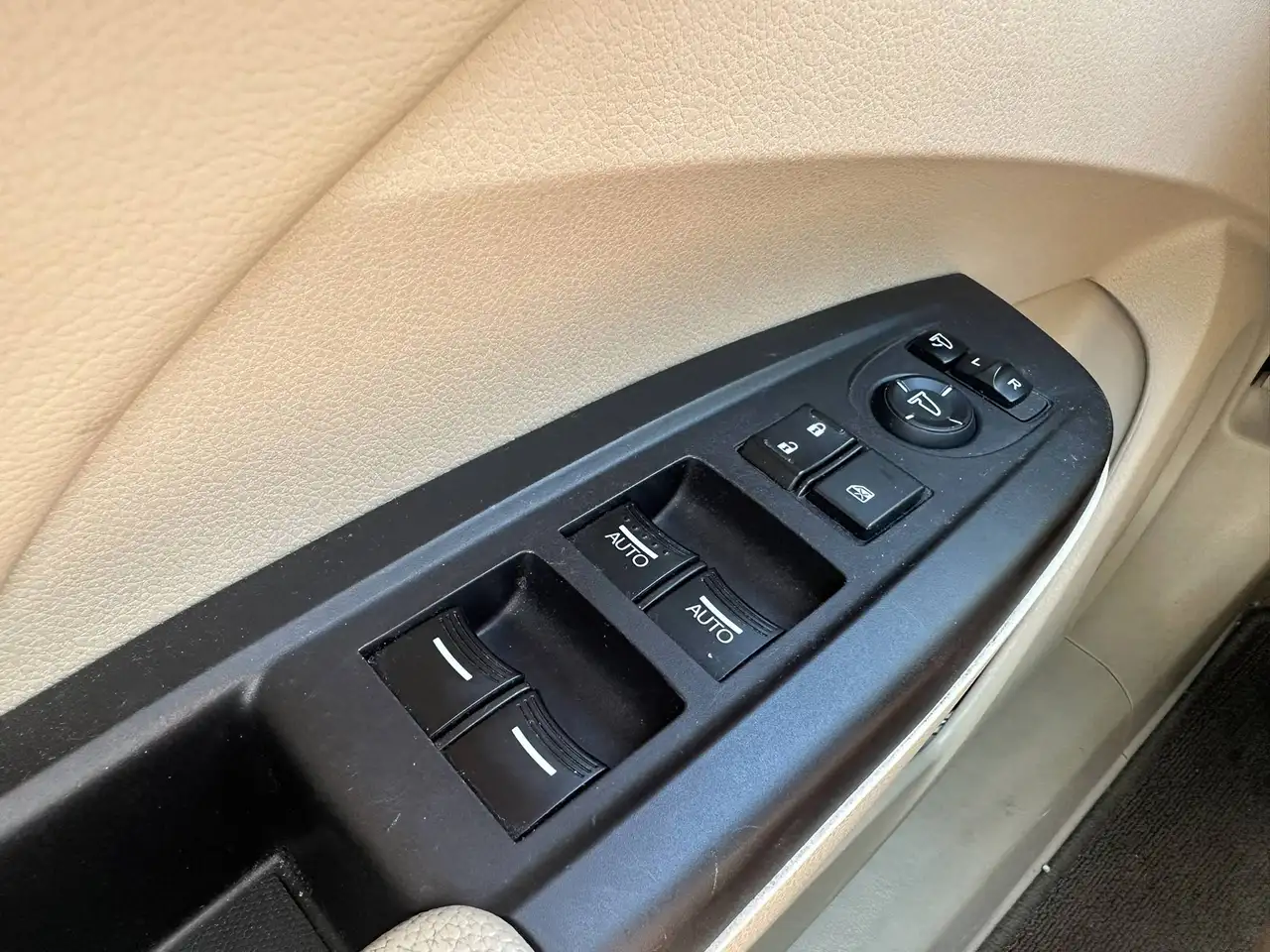 Acura RDX снимка Acura RDX