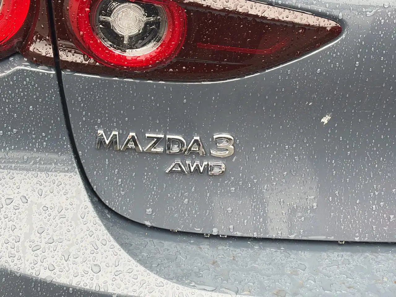 Mazda 3 снимка Mazda 3