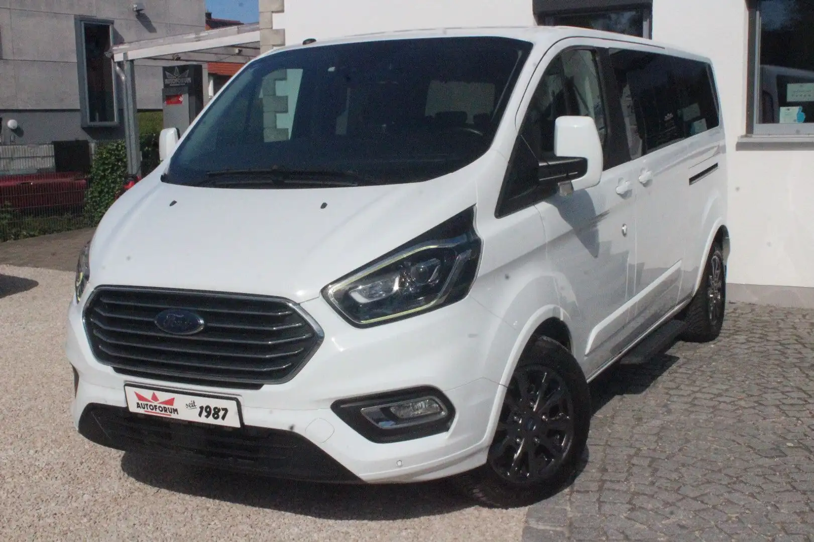 Ford Transit /Tourneo Custom Kombi 310 L2 Tourneo Tita Blanc - 1