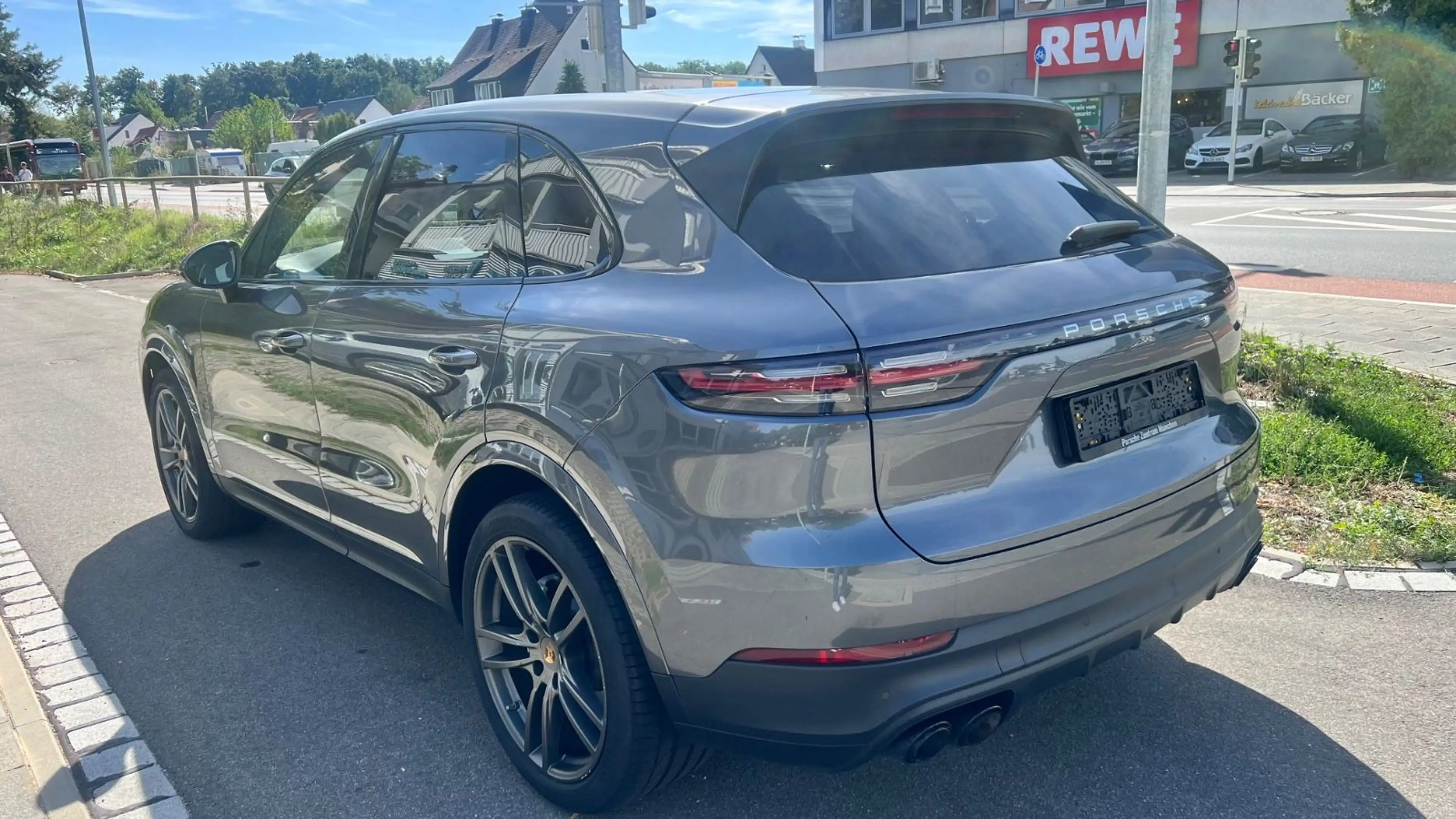 Porsche Cayenne S/Head-Up/Pano/ACC/Kam/AHK/Nachtsicht — photo 4