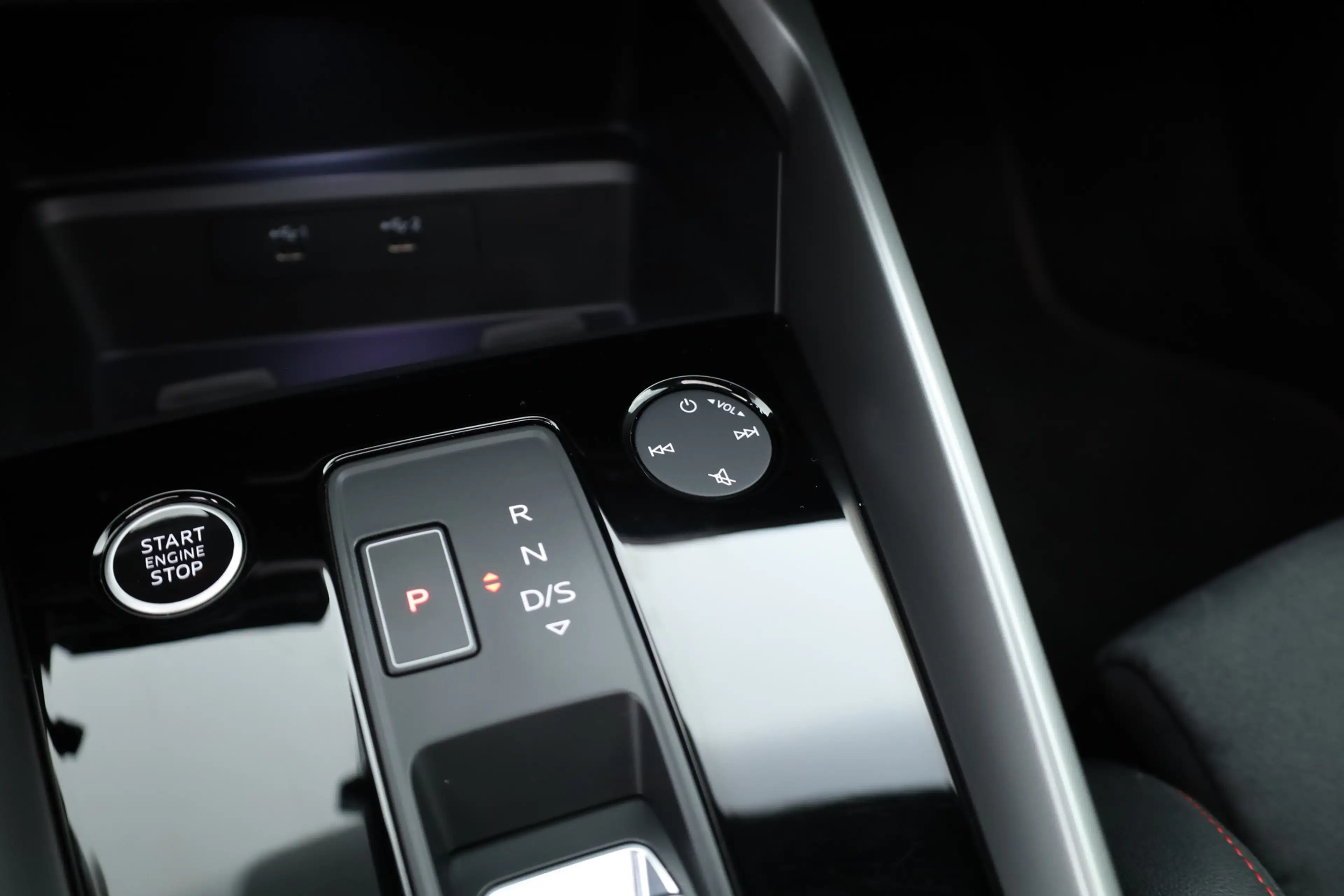 Audi A3 Sportback 40 TFSI e S-Line | Rijklaar! | RS ''Diam — photo 43