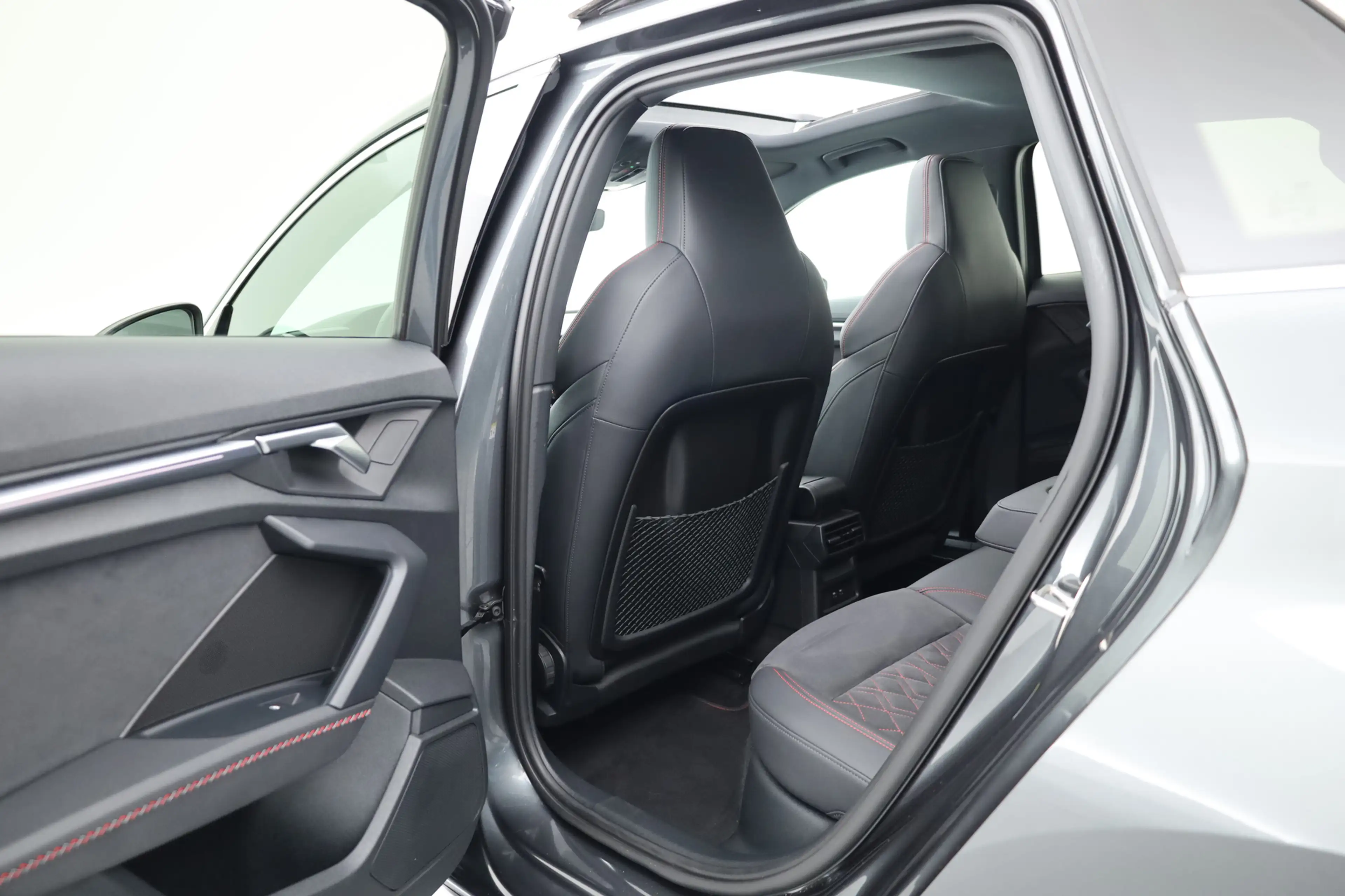 Audi A3 Sportback 40 TFSI e S-Line | Rijklaar! | RS ''Diam — photo 46