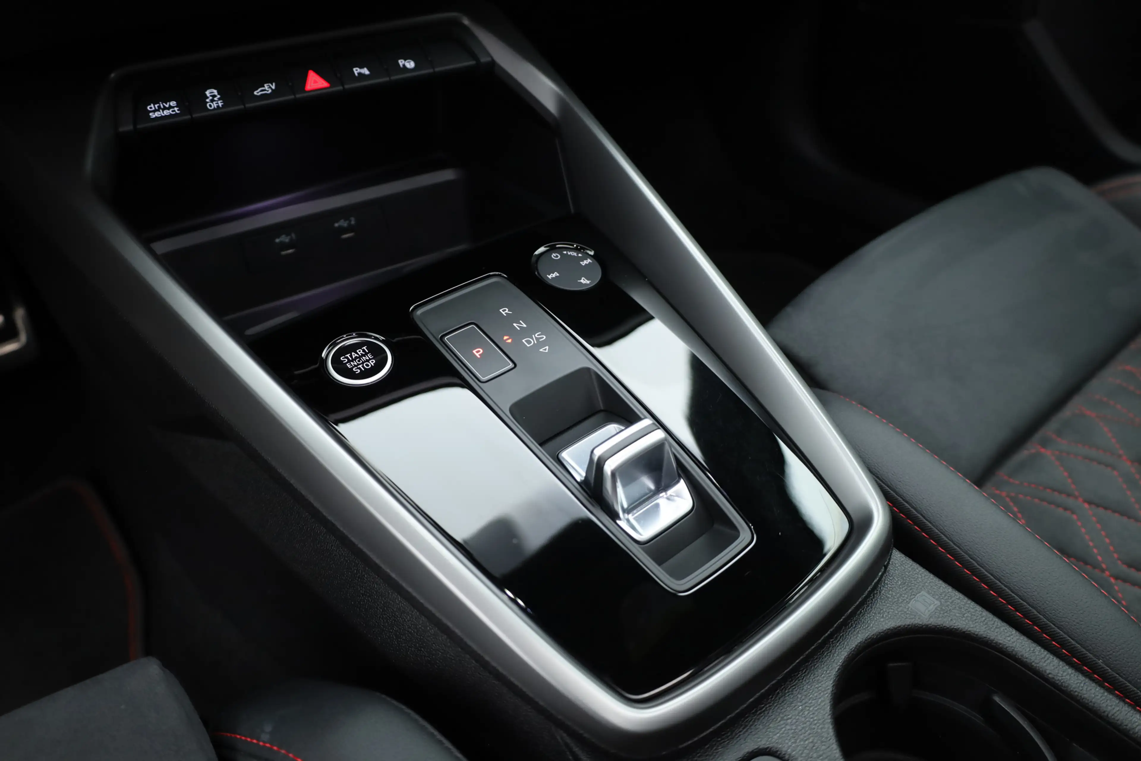 Audi A3 Sportback 40 TFSI e S-Line | Rijklaar! | RS ''Diam — photo 10