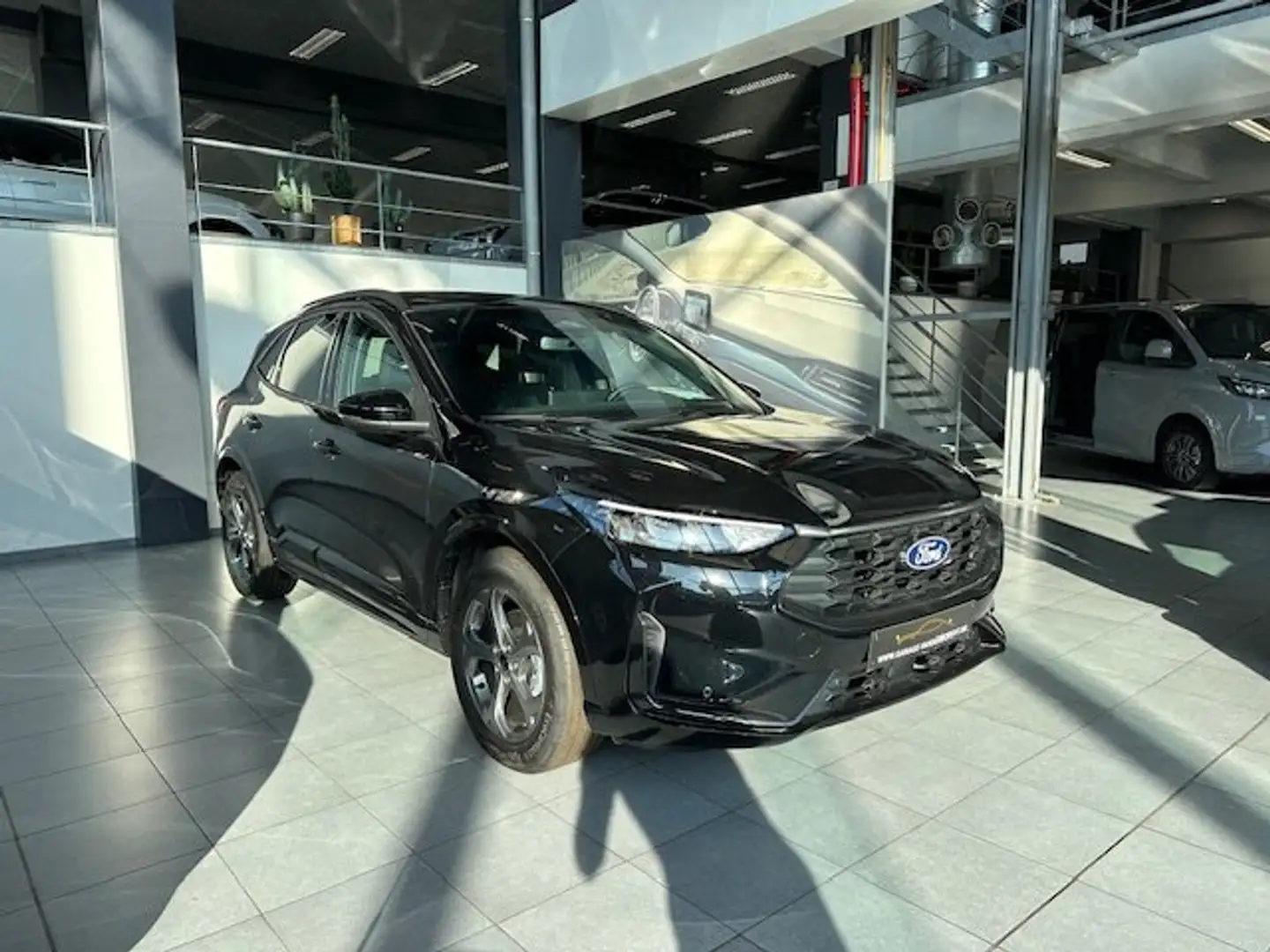 Ford Kuga ST-LINE  AUTOMAAT NIEUW OKM -32% KORTING!!!! Zwart - 1