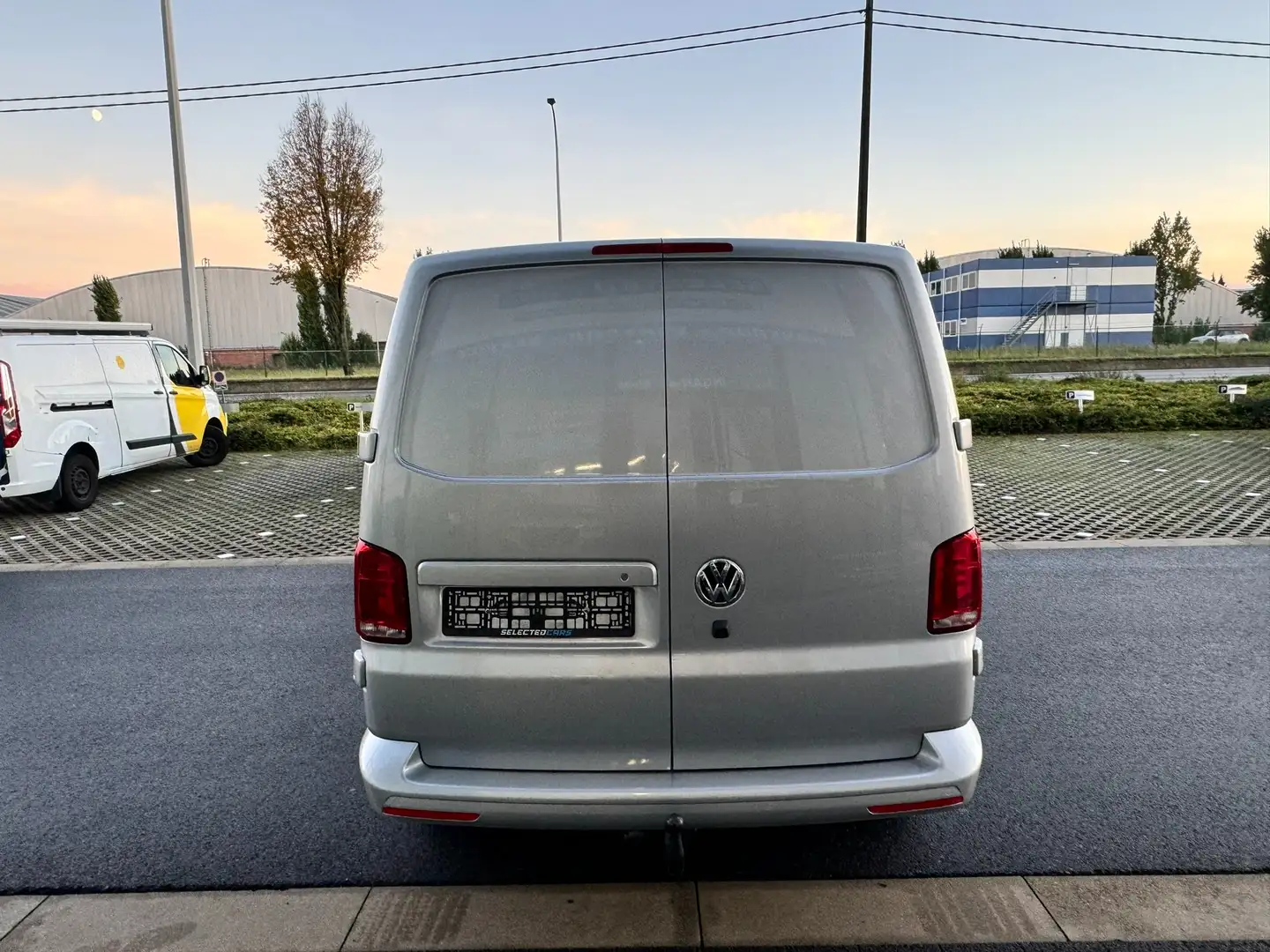 Volkswagen T6 Transporter MHD Lang EU6 Camera / Apple Carplay EcoProfi Gris - 2