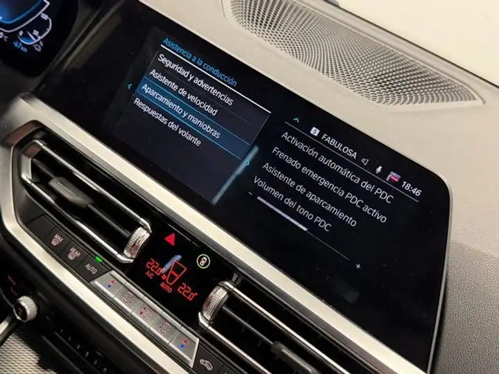 BMW Serie 3 330 e xDrive (G21) 2022, foto 32