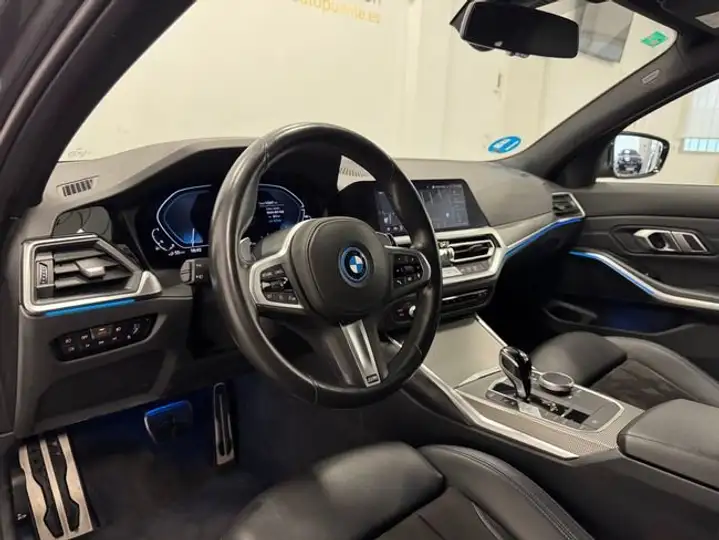 BMW Serie 3 330 e xDrive (G21) 2022, foto 7