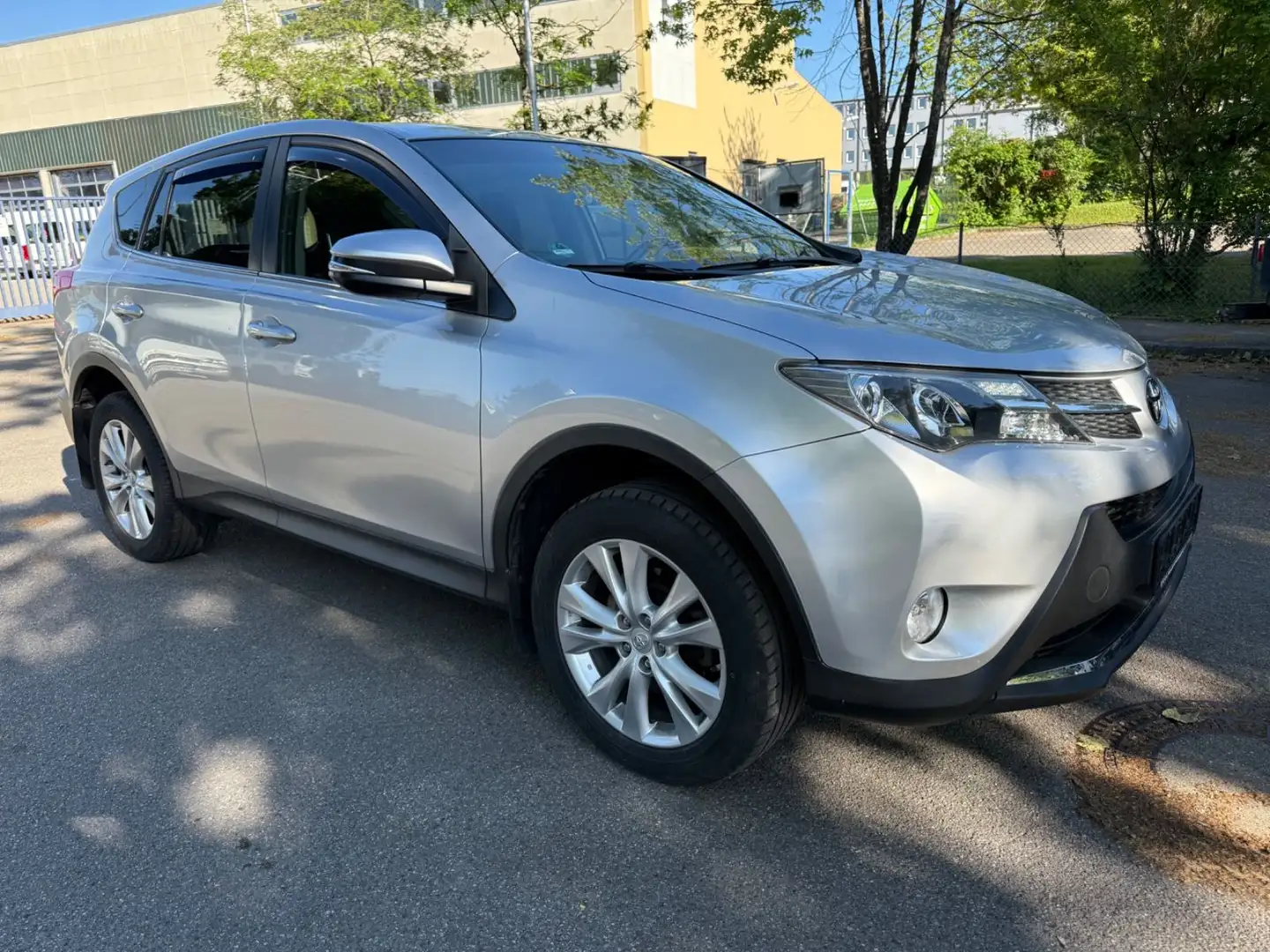Toyota RAV 4 Start Edition 4X4 Navi Kamera HU 3.2026 Stříbrná - 2